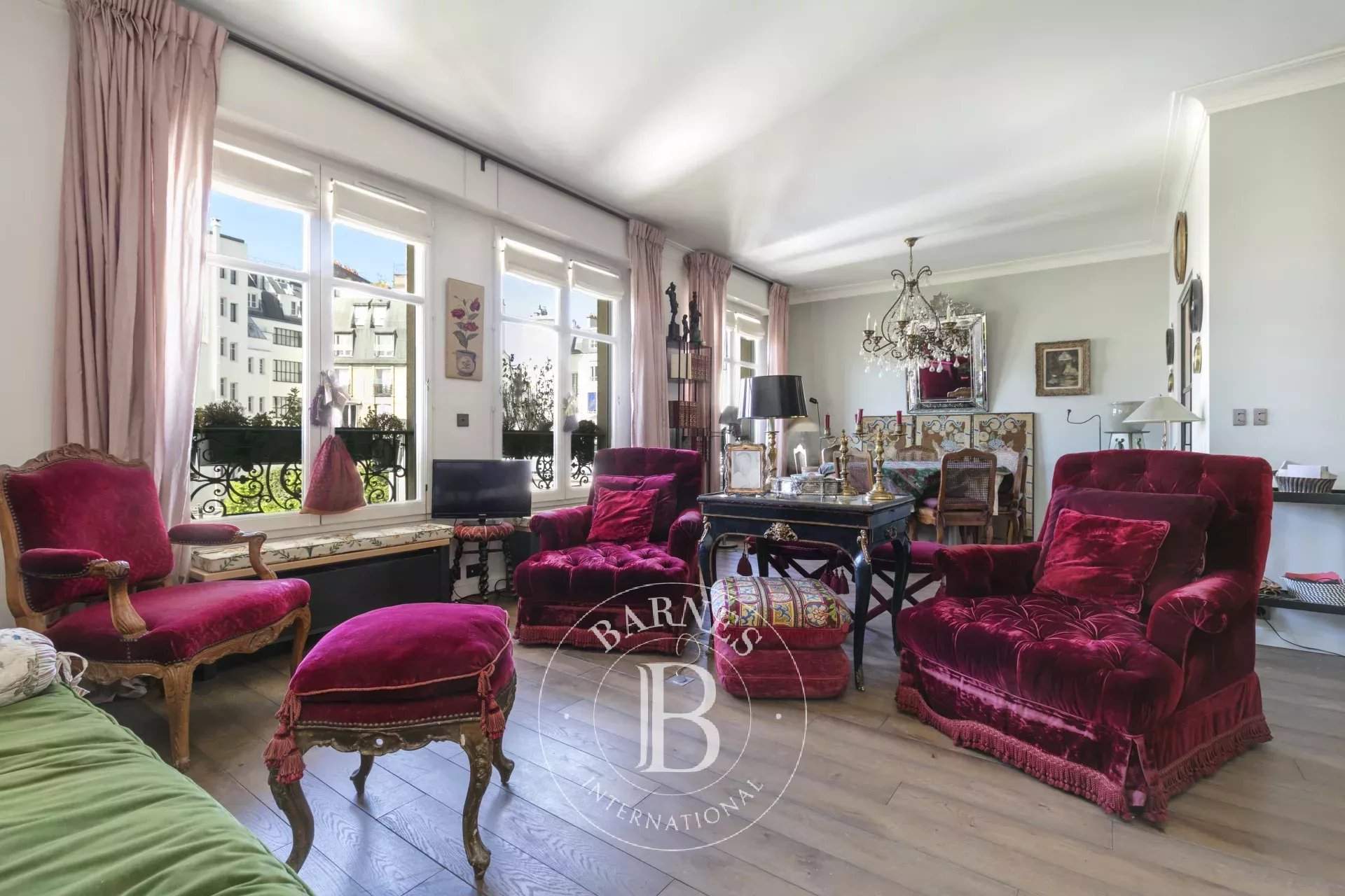 Paris  - Apartment 2 Bedrooms - picture 2