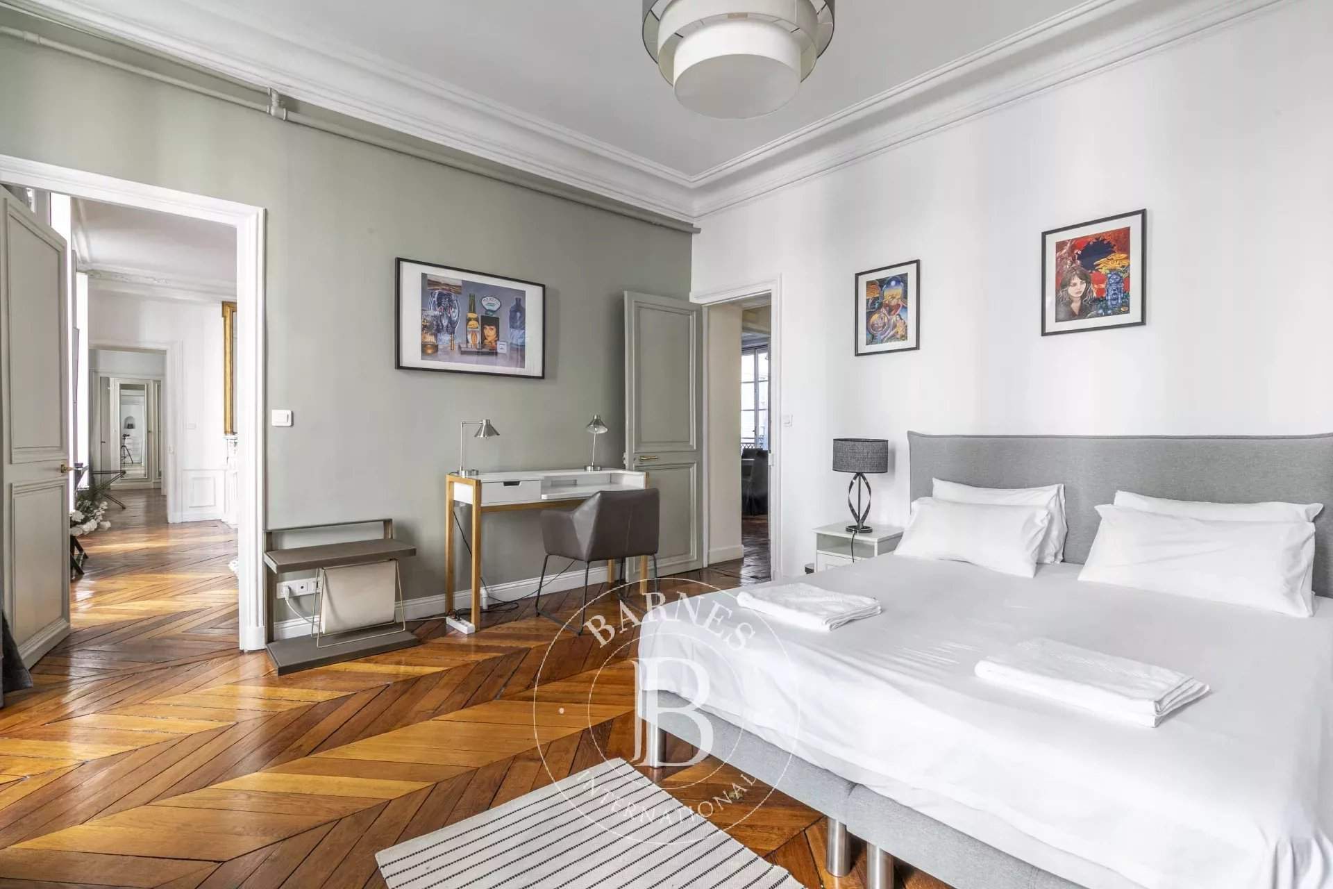 Paris  - Appartement 5 Pi&egrave;ces 3 Chambres - picture 9