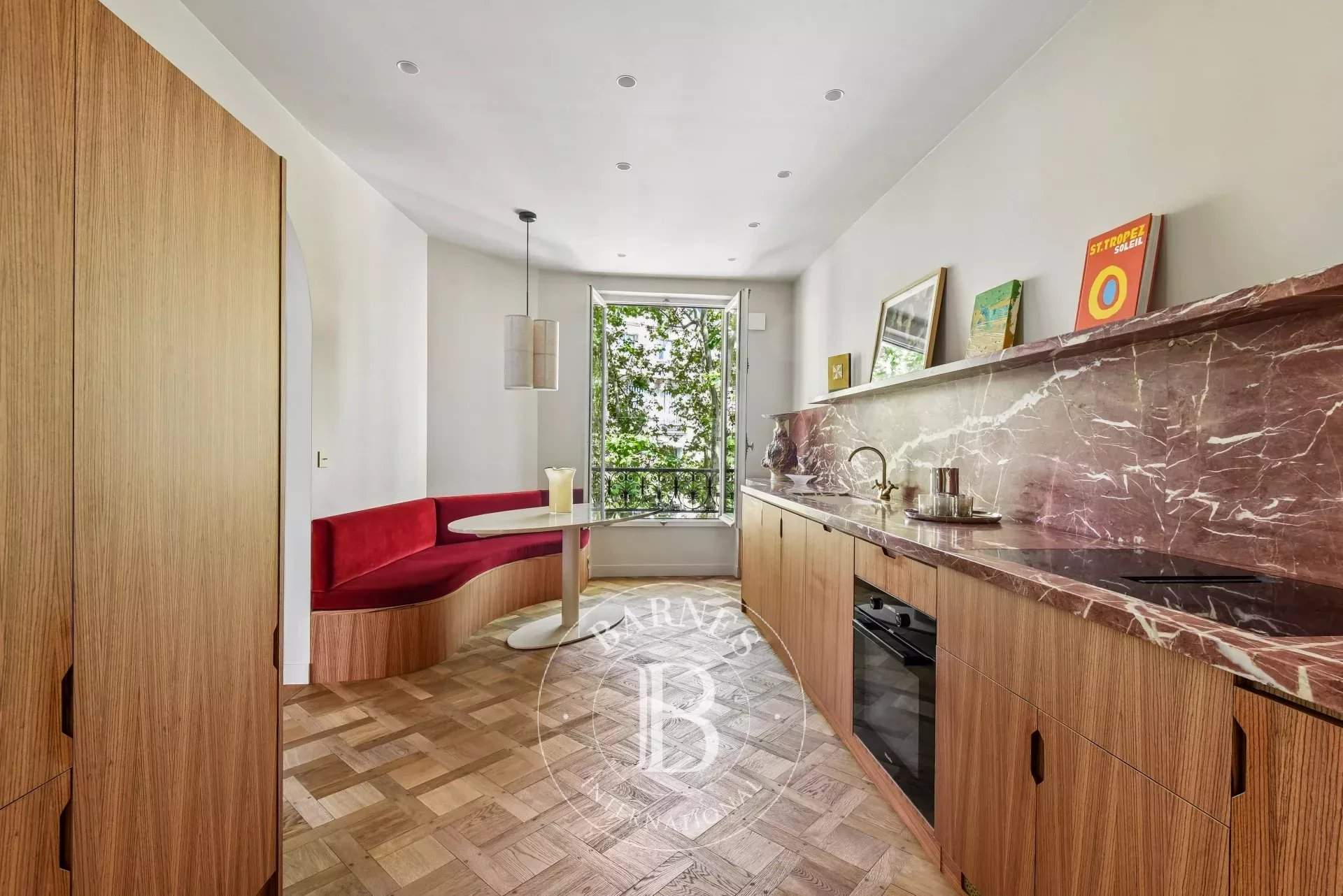 Paris  - Apartment 2 Bedrooms - picture 2