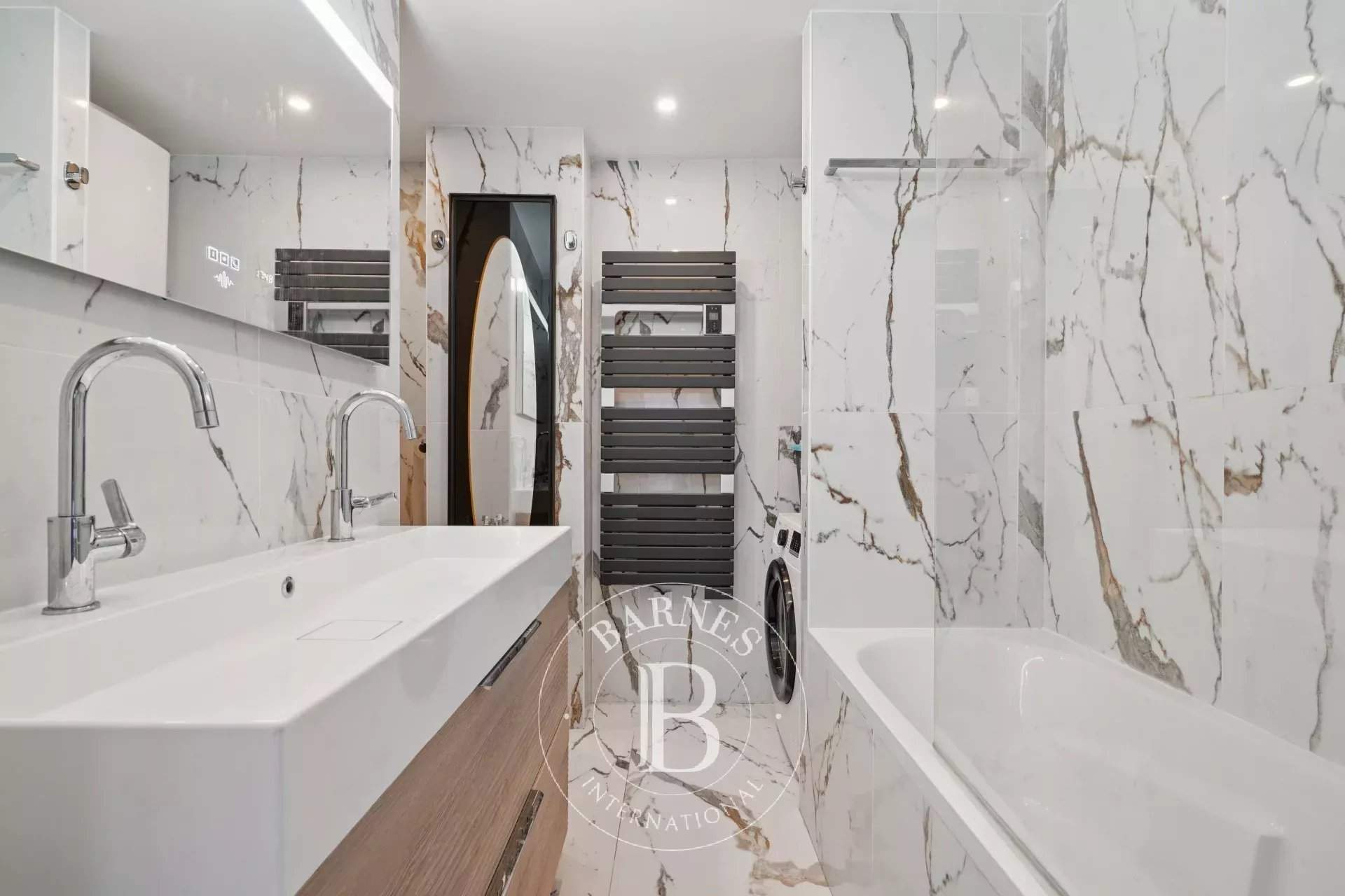 Paris  - Appartement 5 Pi&egrave;ces 3 Chambres - picture 10