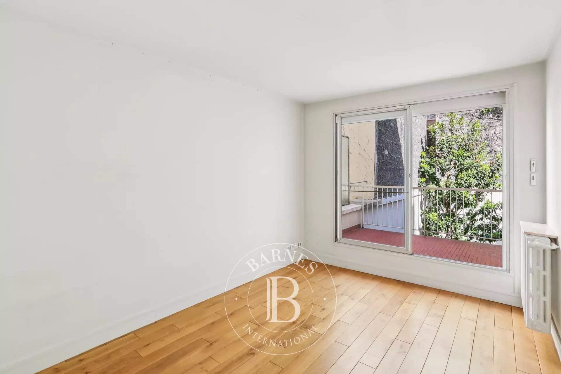 Paris  - Apartment 2 Bedrooms - picture 12
