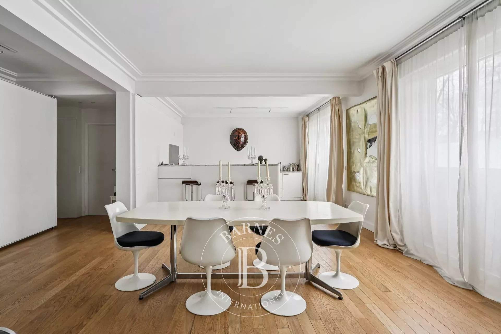 Paris  - Appartement 5 Pi&egrave;ces 3 Chambres - picture 5