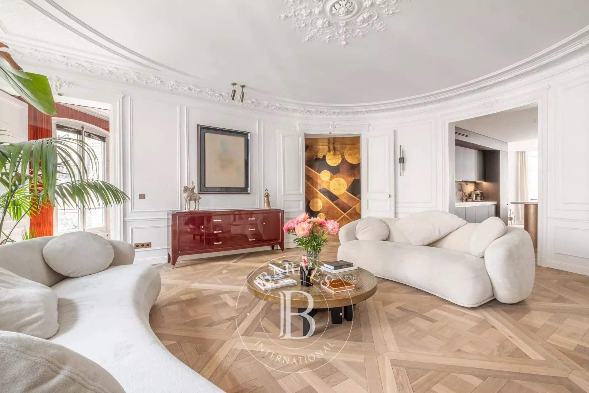 Paris  - Appartement 6 Pi&egrave;ces 4 Chambres - picture 2