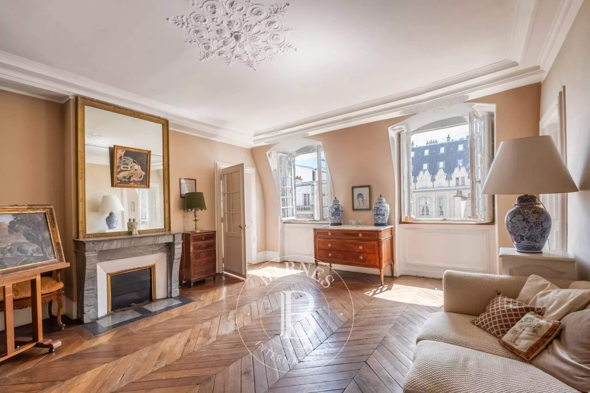 Paris  - Apartment 4 Bedrooms - picture 3