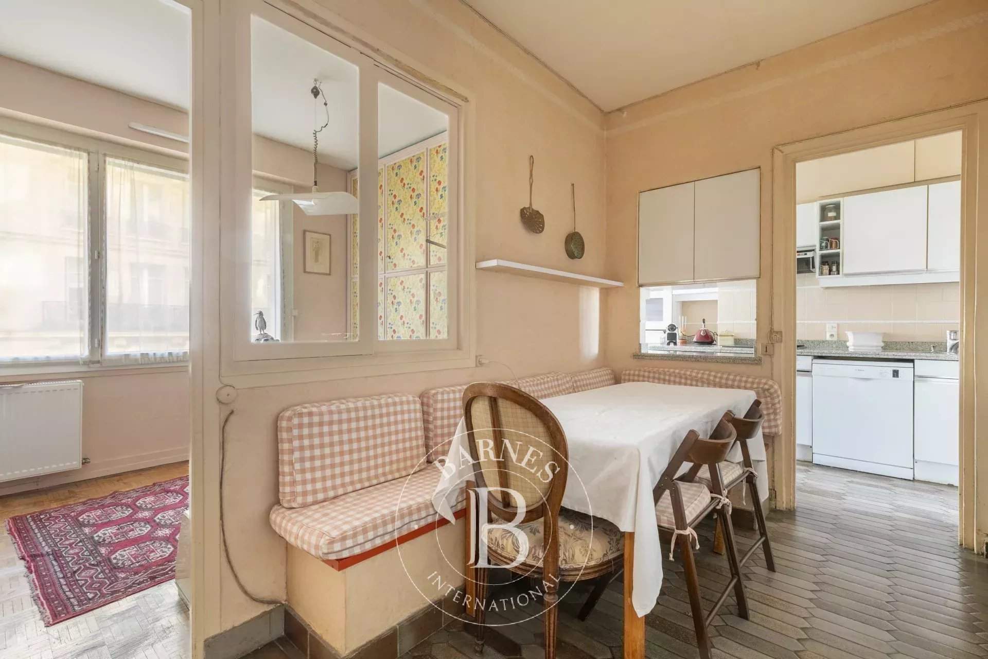 Paris  - Appartement 6 Pi&egrave;ces 4 Chambres - picture 7