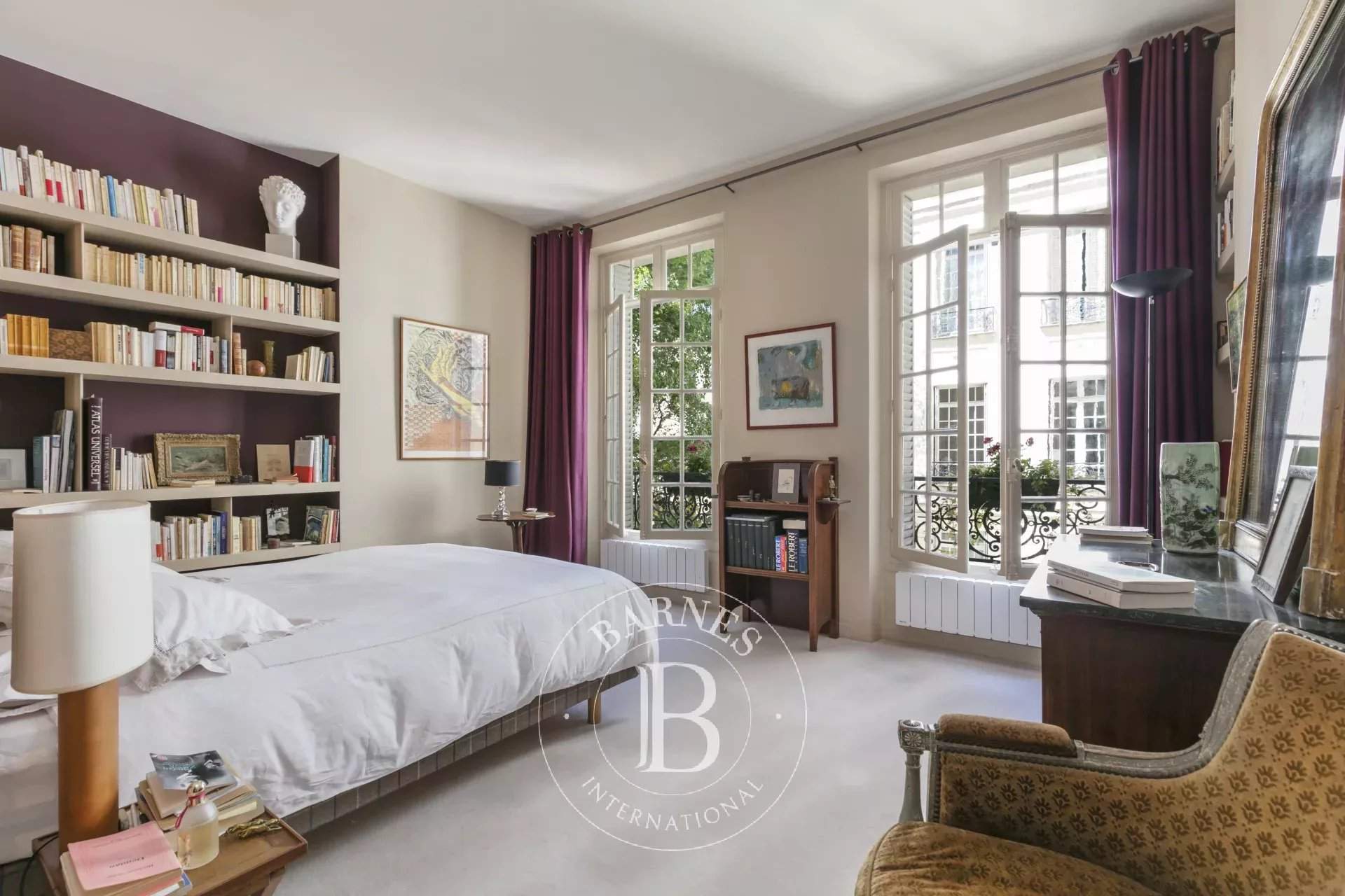Paris  - Apartment 3 Bedrooms - picture 9