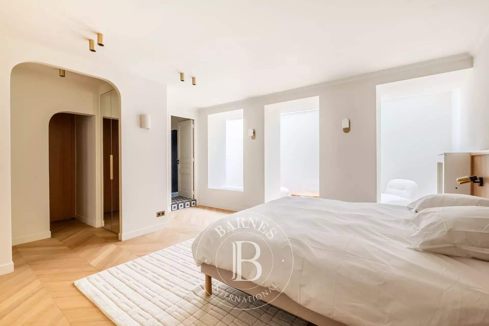 Paris  - Appartement 5 Pi&egrave;ces 3 Chambres - picture 14