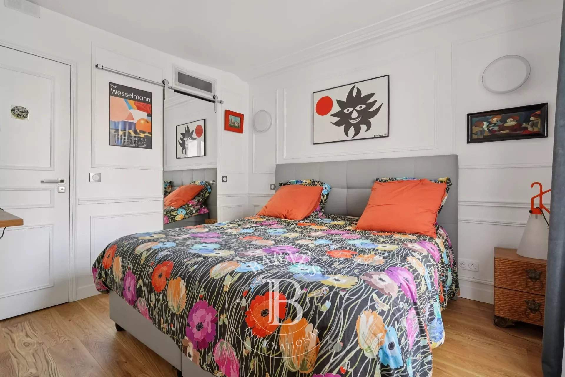 Paris  - Appartement 5 Pi&egrave;ces 3 Chambres - picture 9