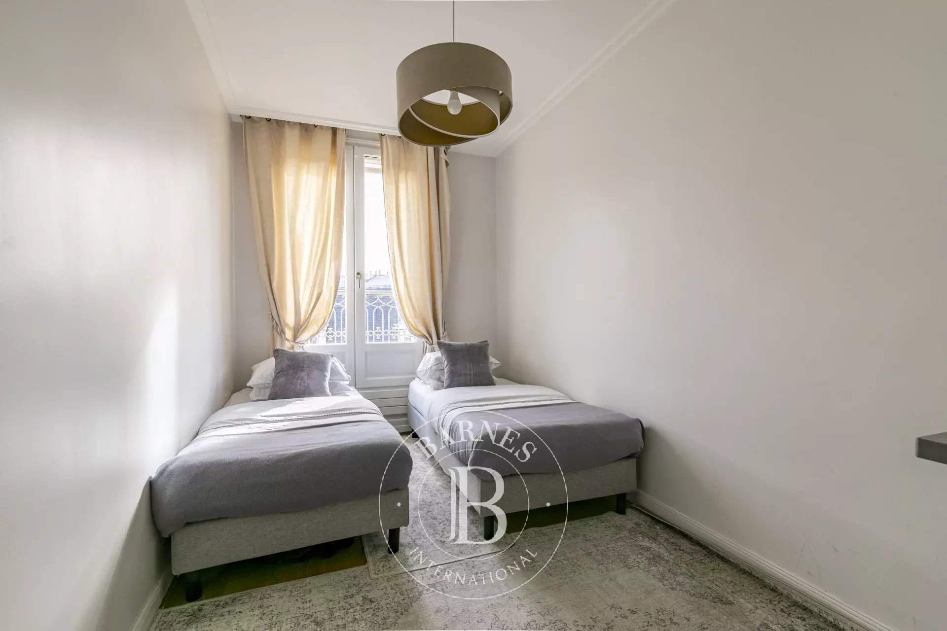 Paris  - Appartement 4 Pi&egrave;ces 2 Chambres - picture 14