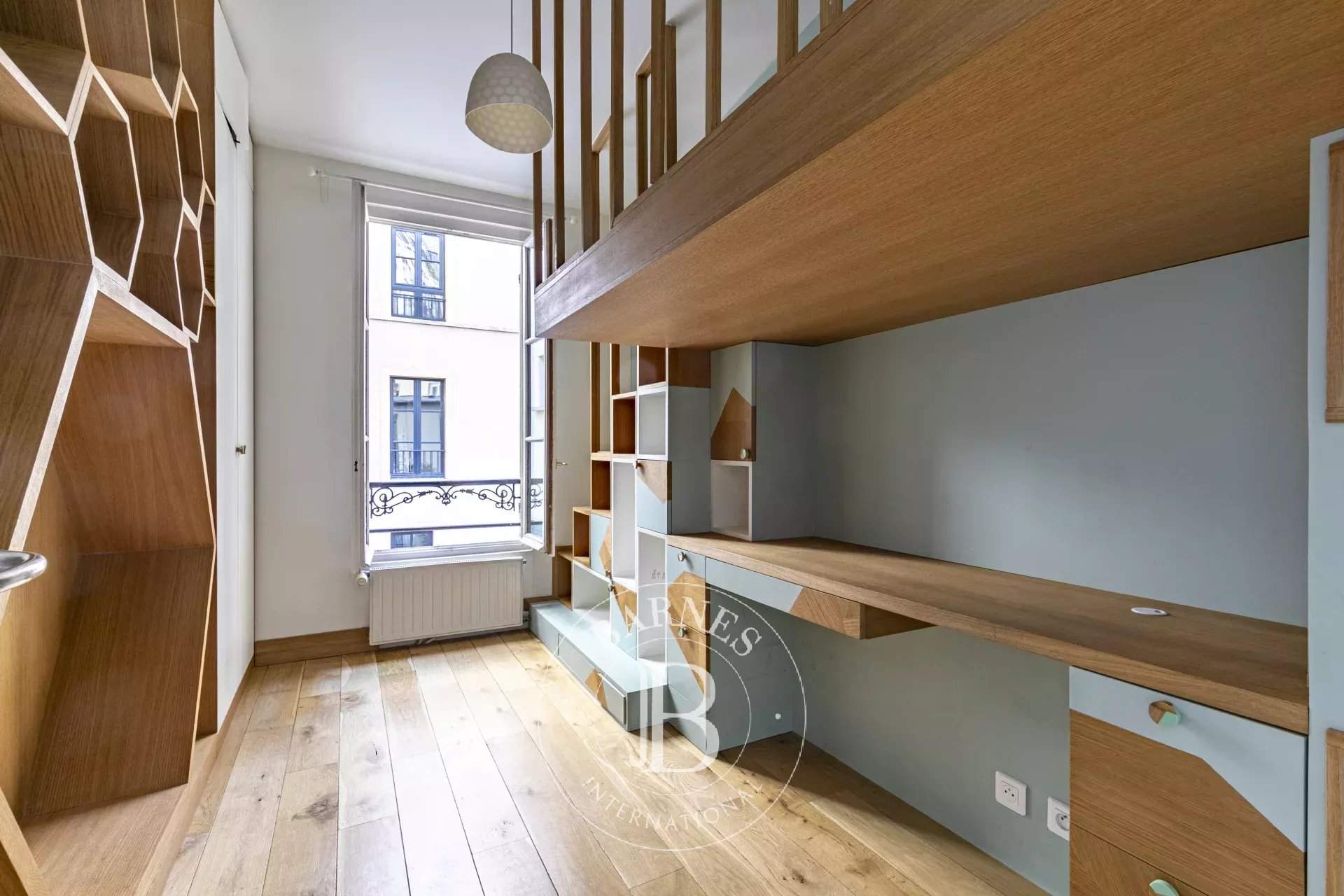 Paris  - House 4 Bedrooms - picture 13