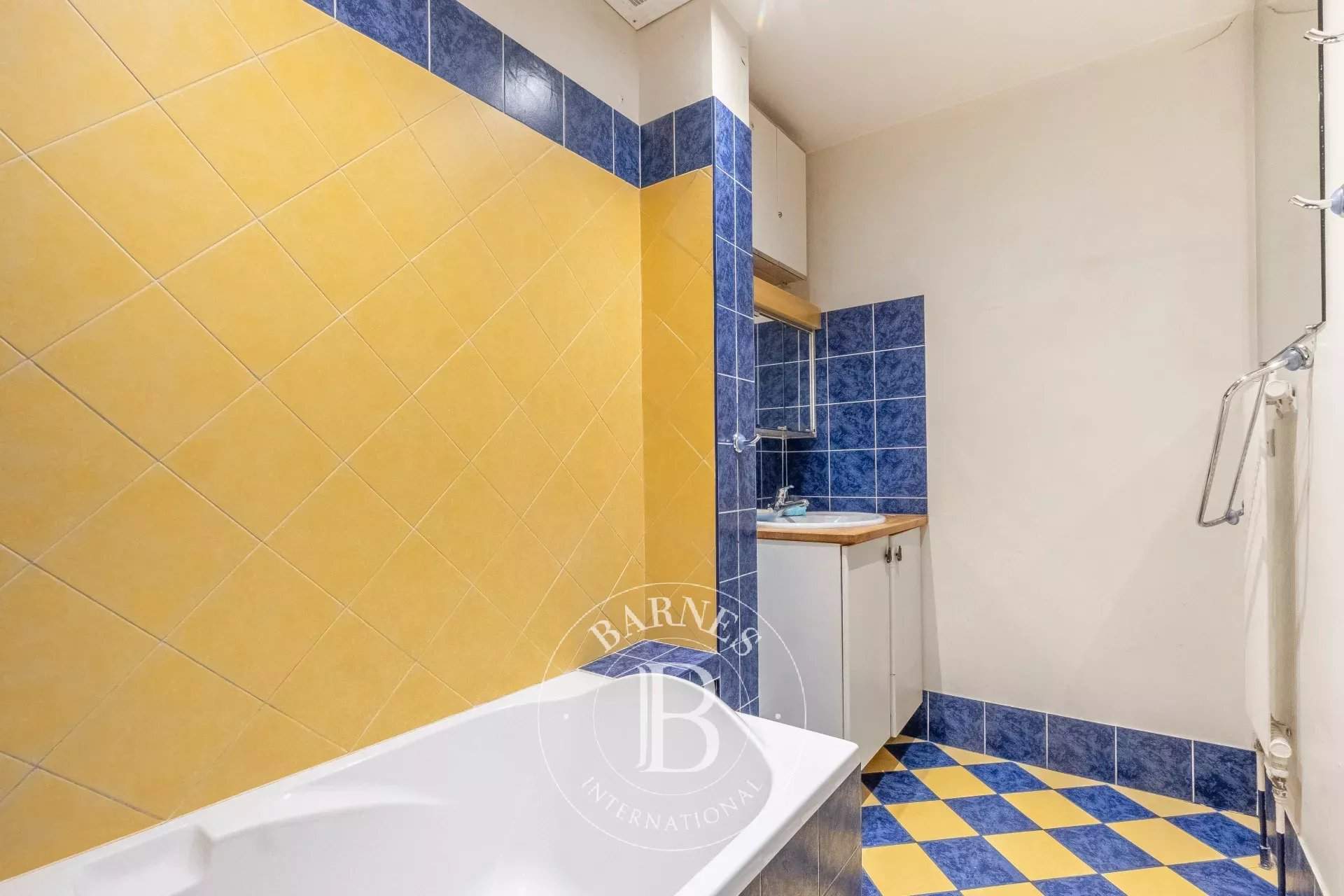 Paris  - Appartement 6 Pi&egrave;ces 4 Chambres - picture 14