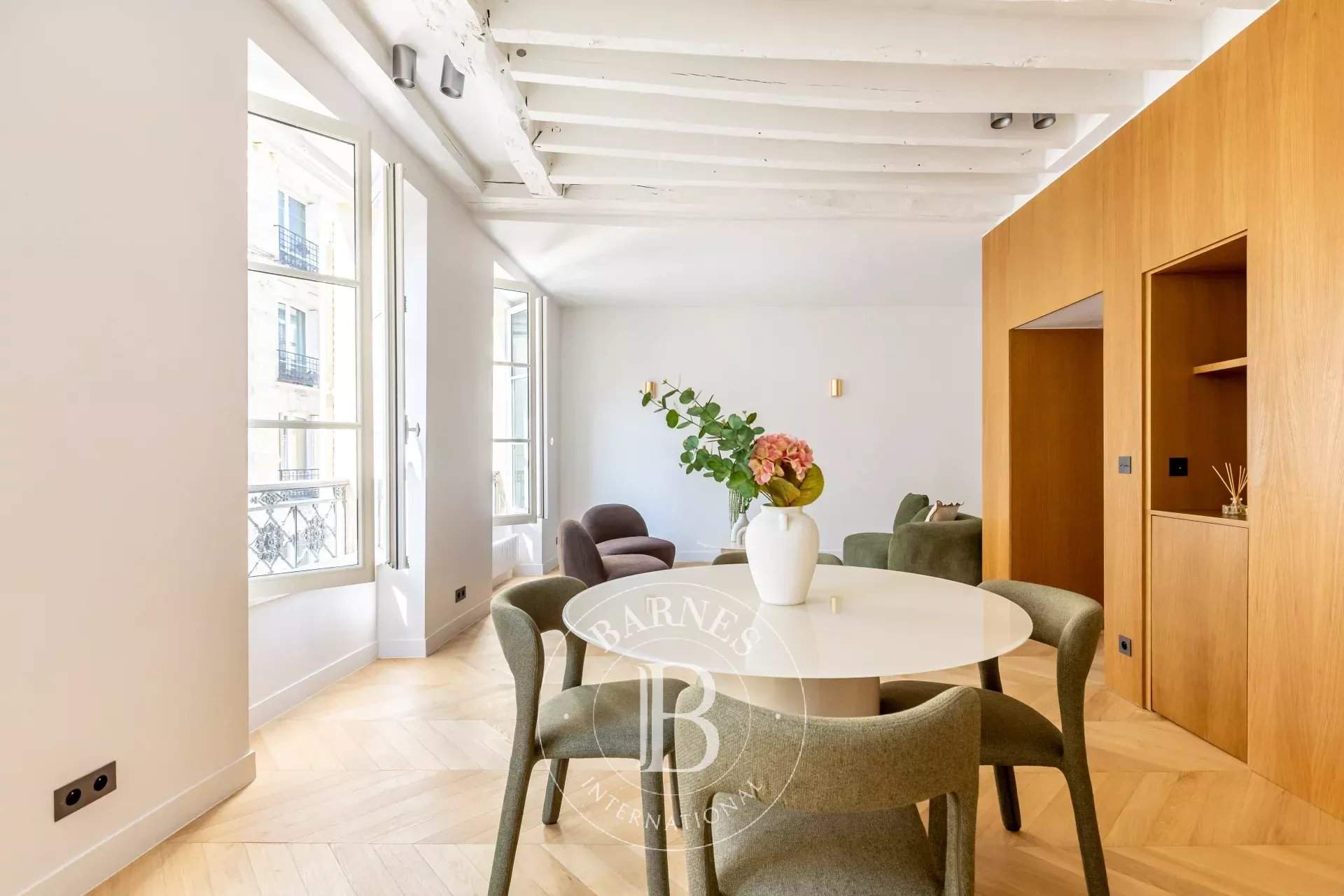 Paris  - Appartement 3 Pi&egrave;ces 2 Chambres - picture 3