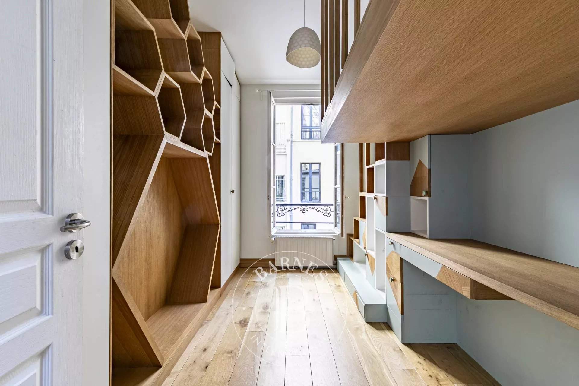 Paris  - House 4 Bedrooms - picture 12