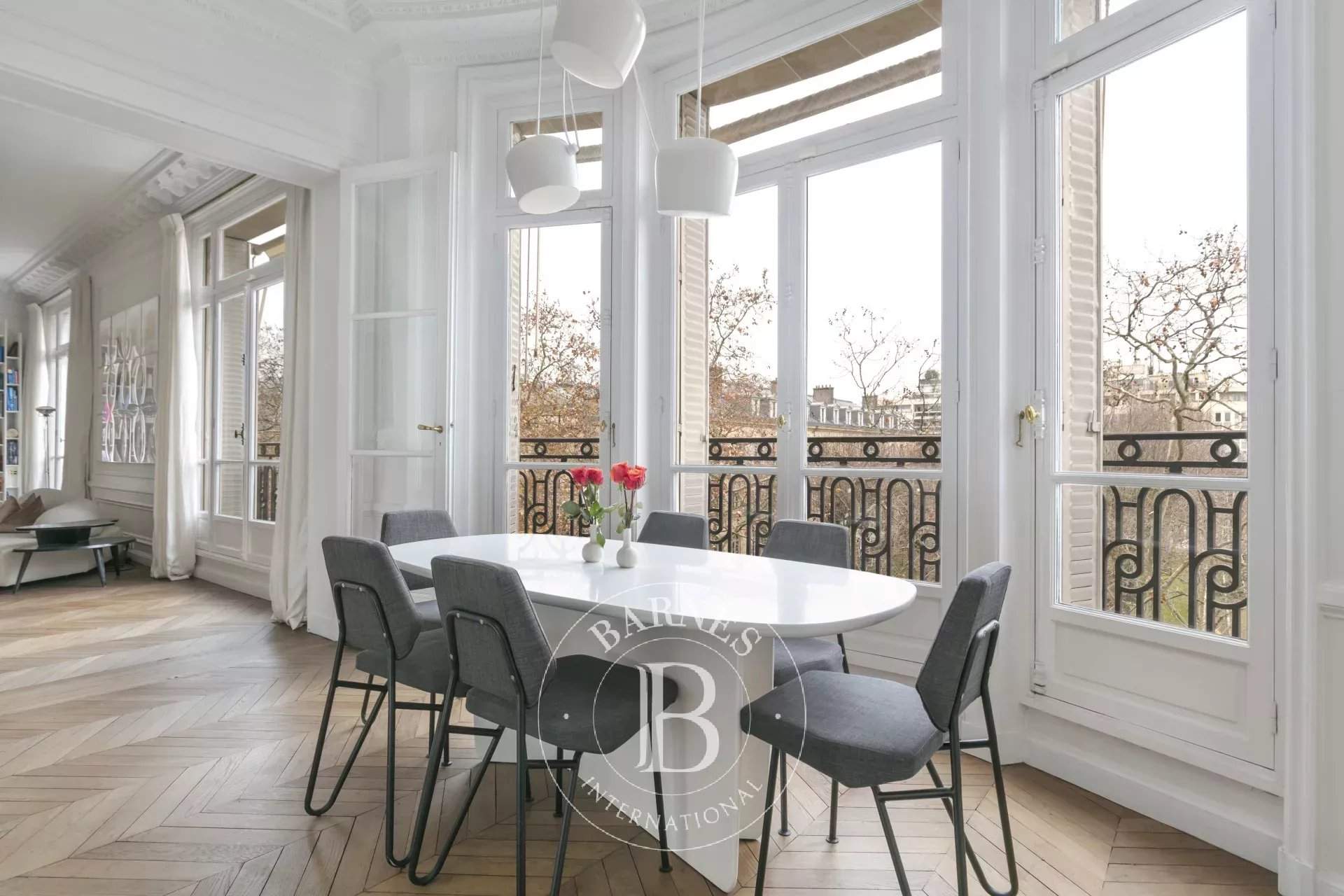 Paris  - Appartement 7 Pi&egrave;ces 4 Chambres - picture 7