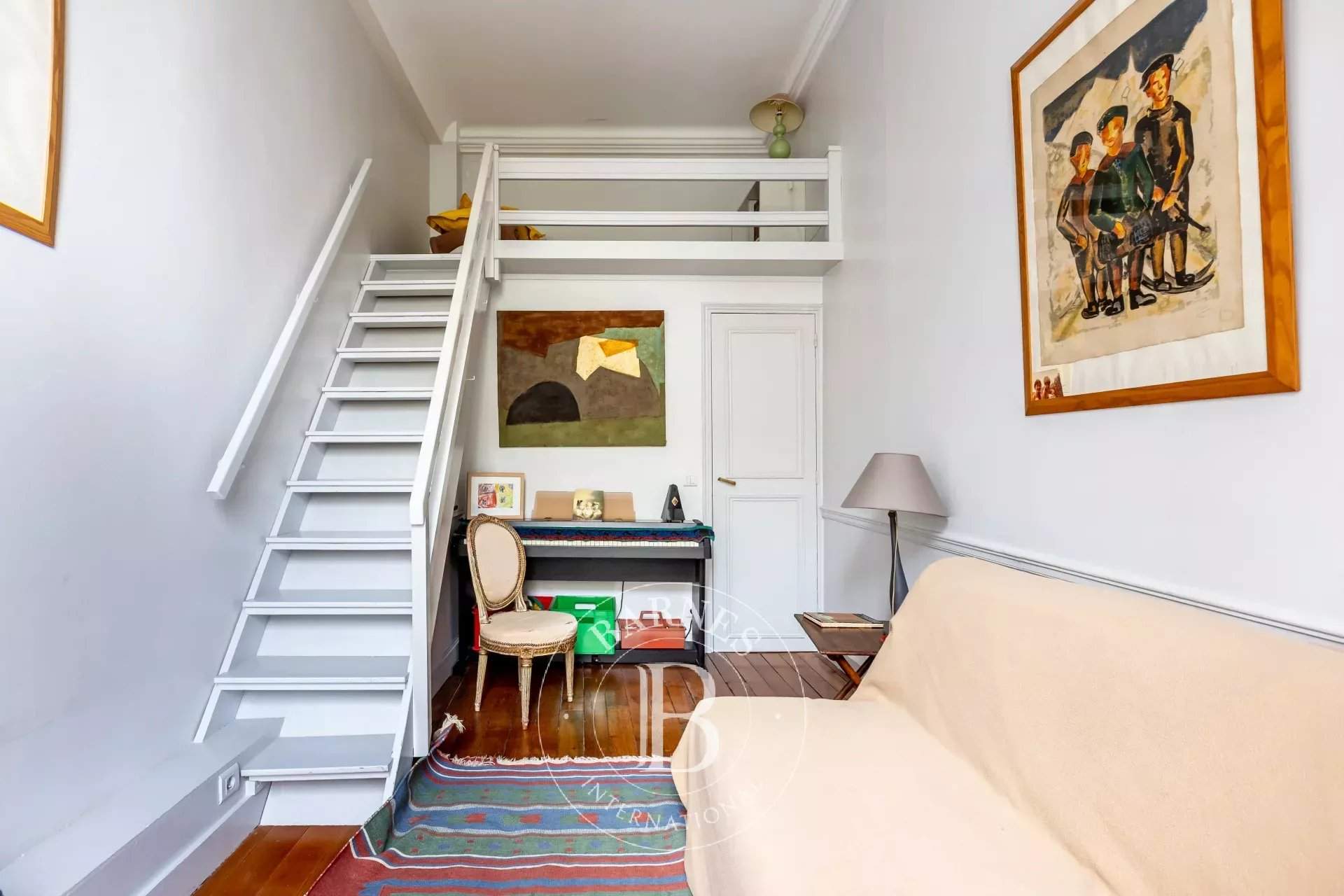 Paris  - Apartment 3 Bedrooms - picture 12