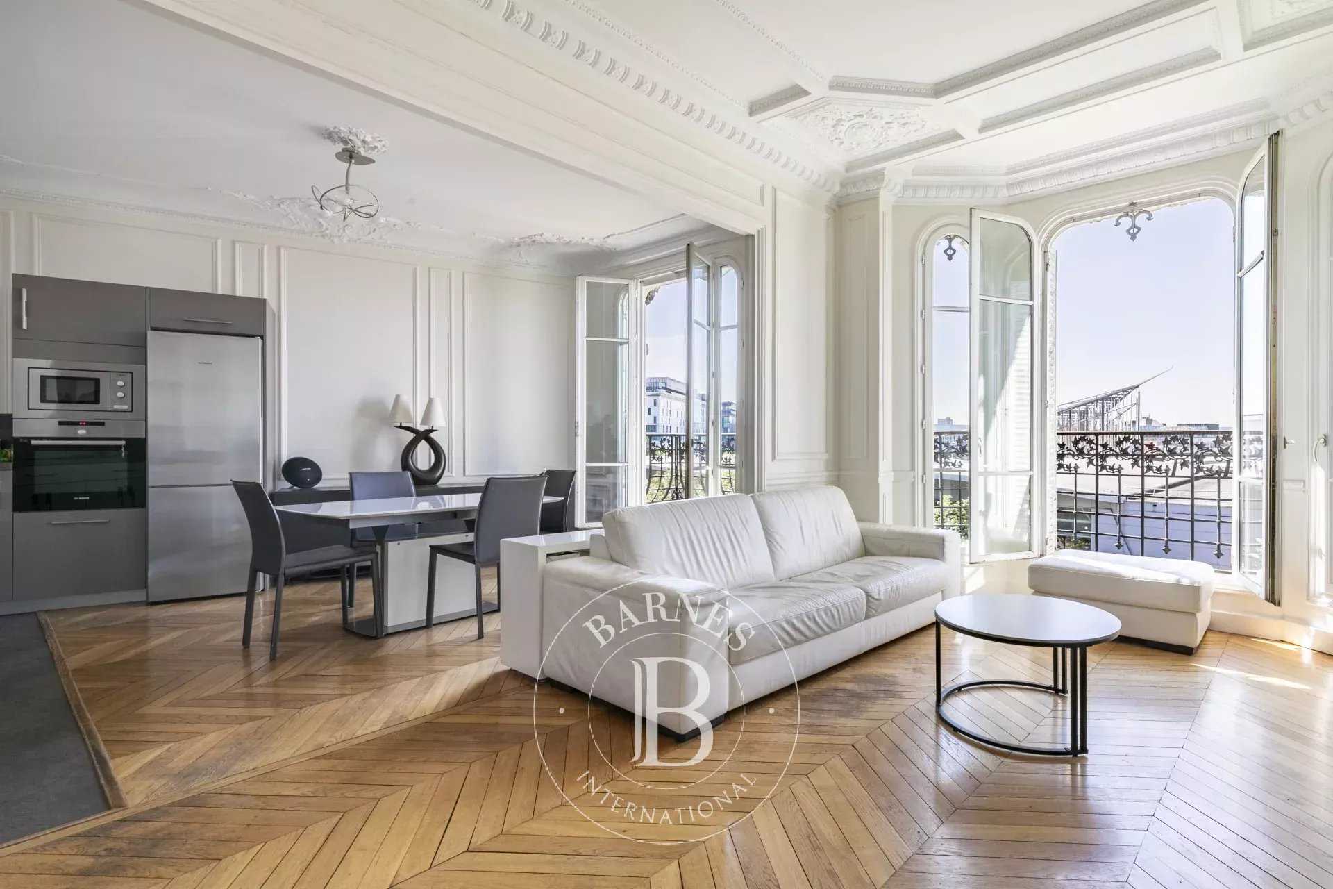 Paris  - Apartment 3 Bedrooms
