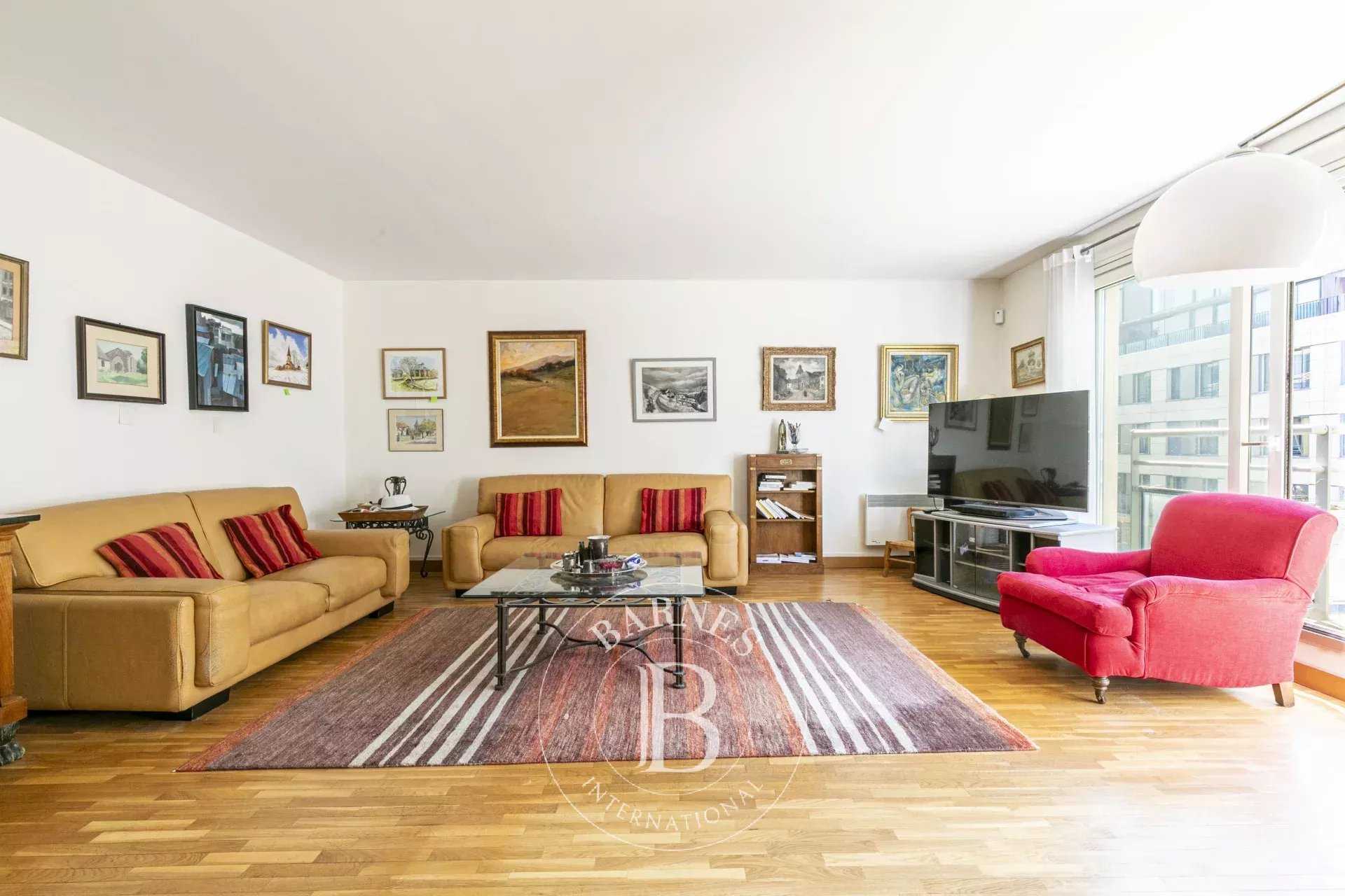 Paris  - Apartment 2 Bedrooms