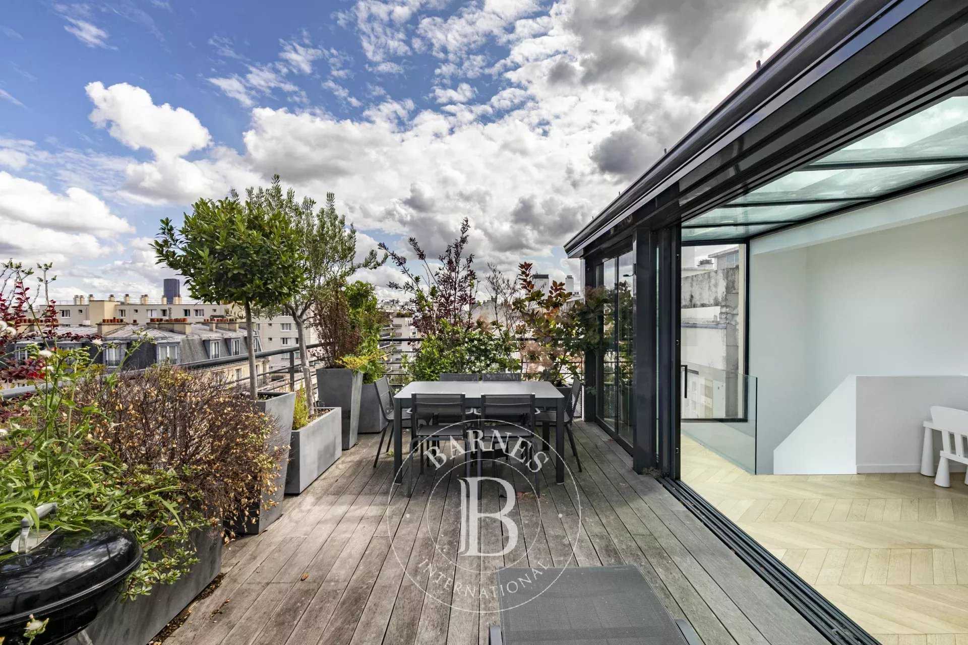 Paris  - Apartment 4 Bedrooms