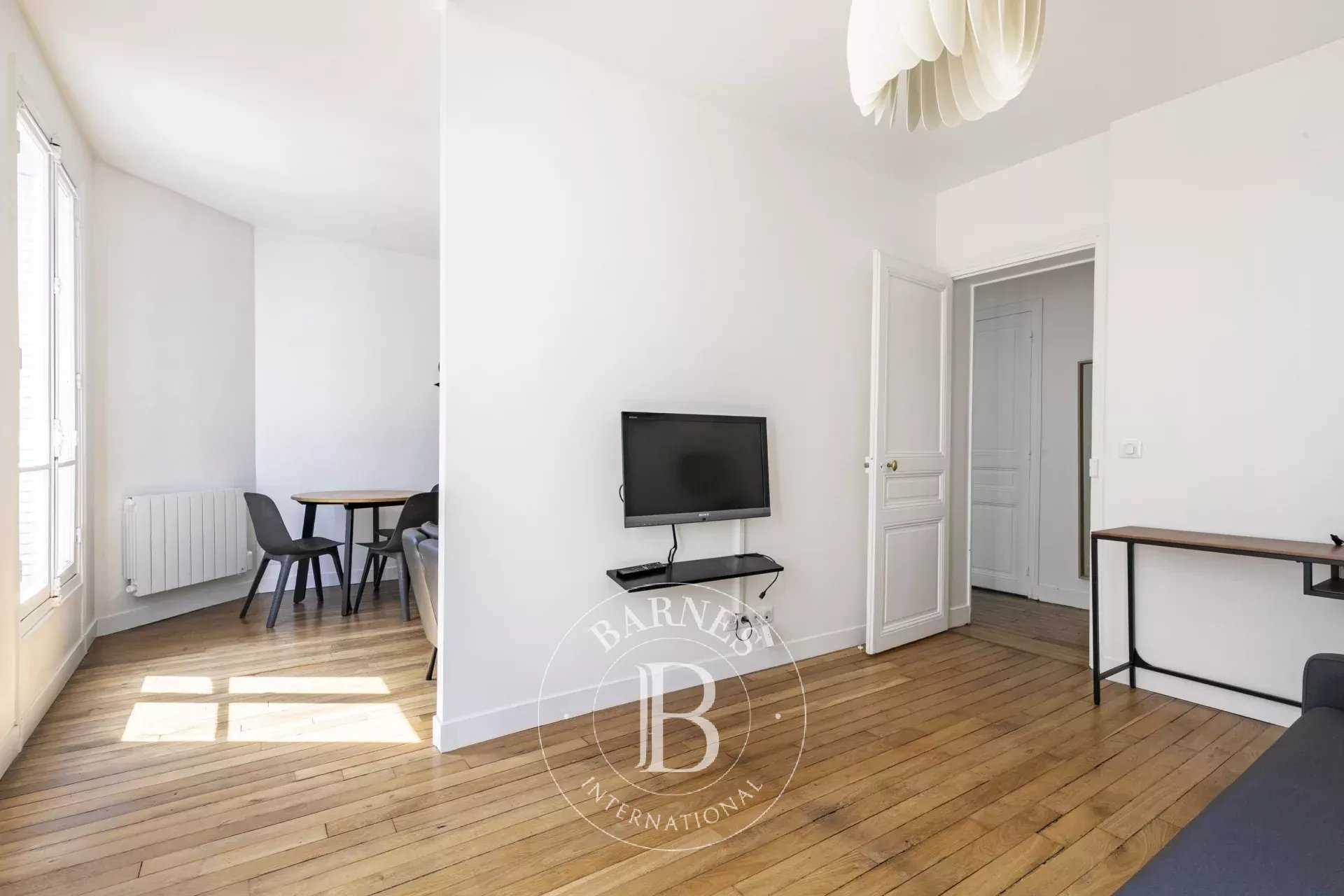 Paris  - Appartement 2 Pi&egrave;ces, 1 Chambre