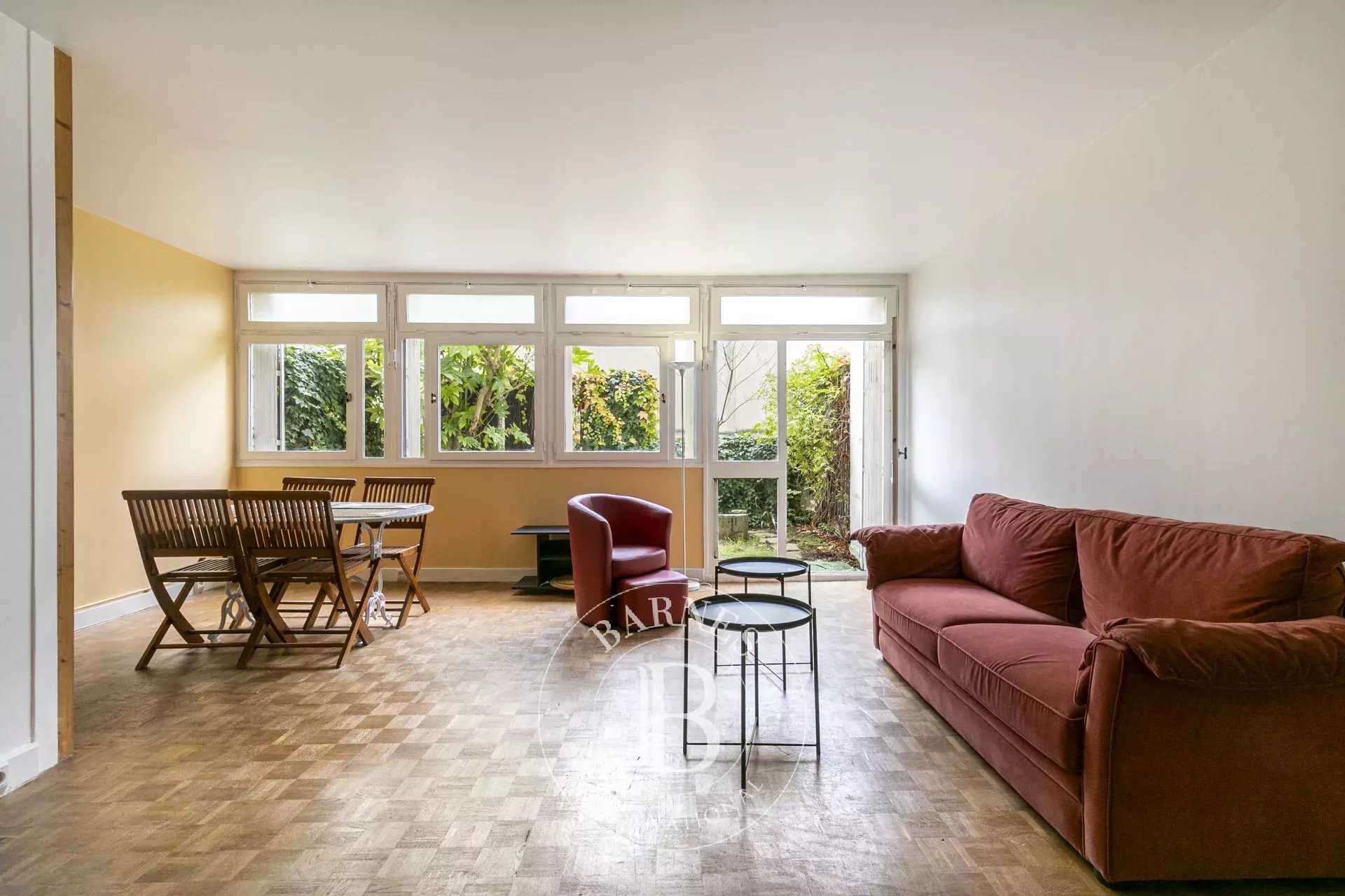 Paris  - Apartment 