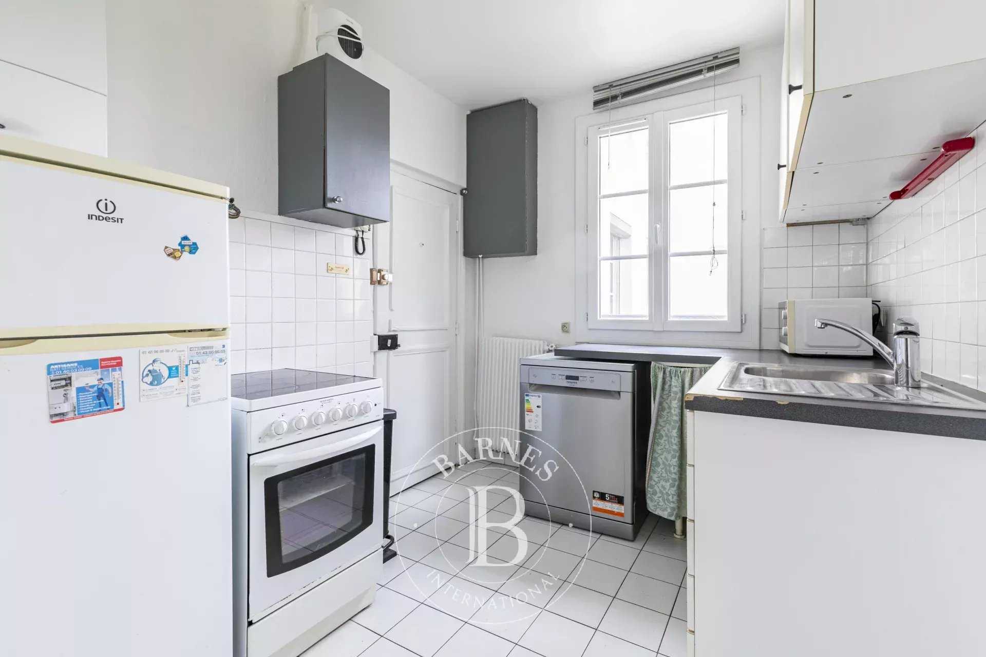 Paris  - Appartement 2 Pi&egrave;ces, 1 Chambre