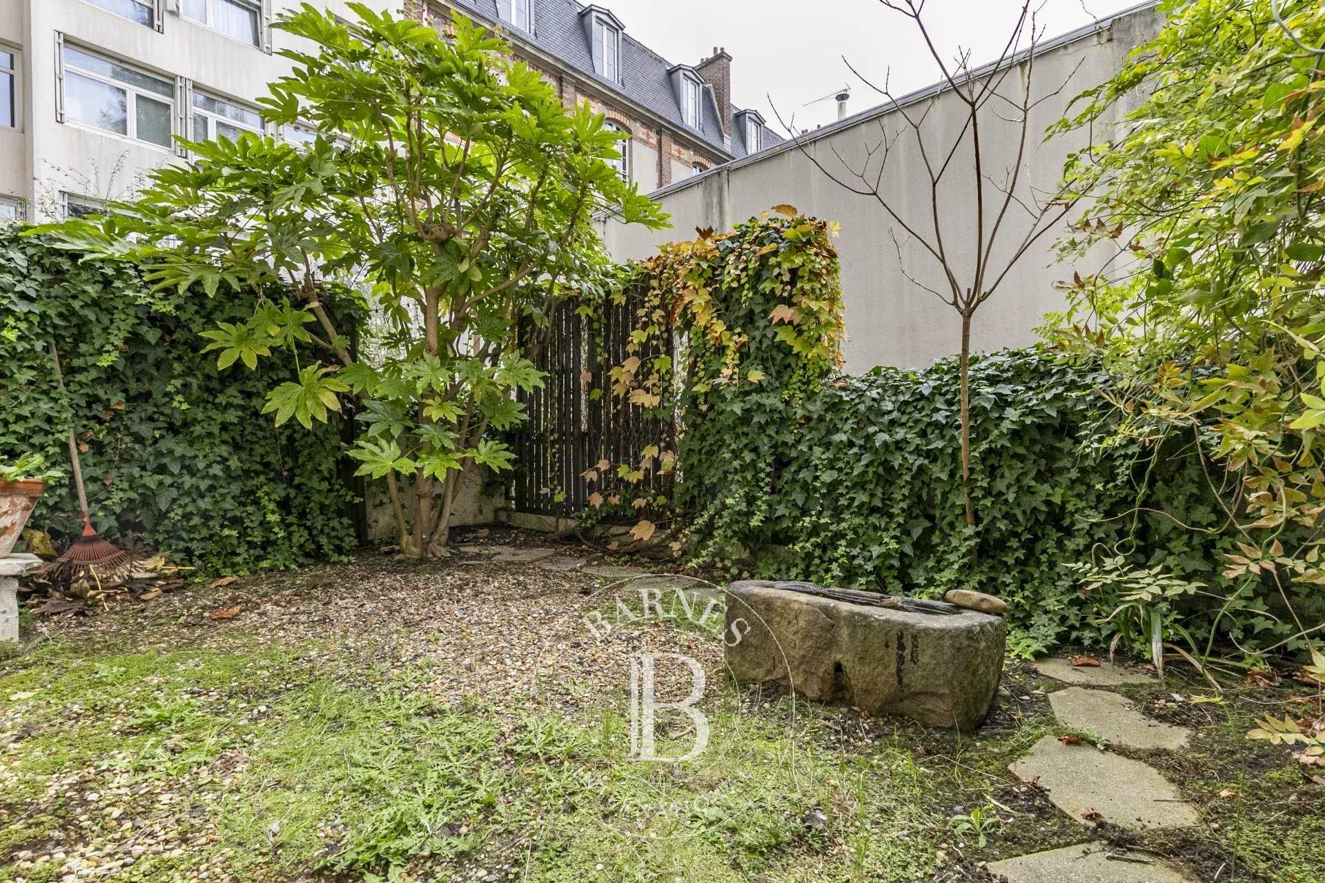 Paris  - Apartment 