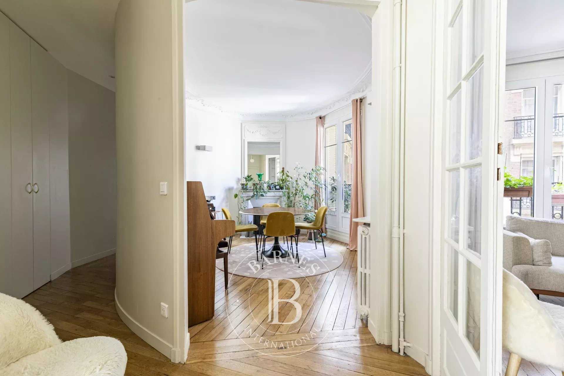 Paris  - Appartement 3 Pi&egrave;ces, 1 Chambre