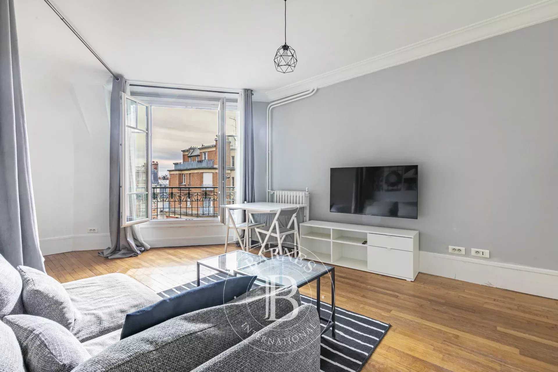 Paris  - Appartement 1 Pièce