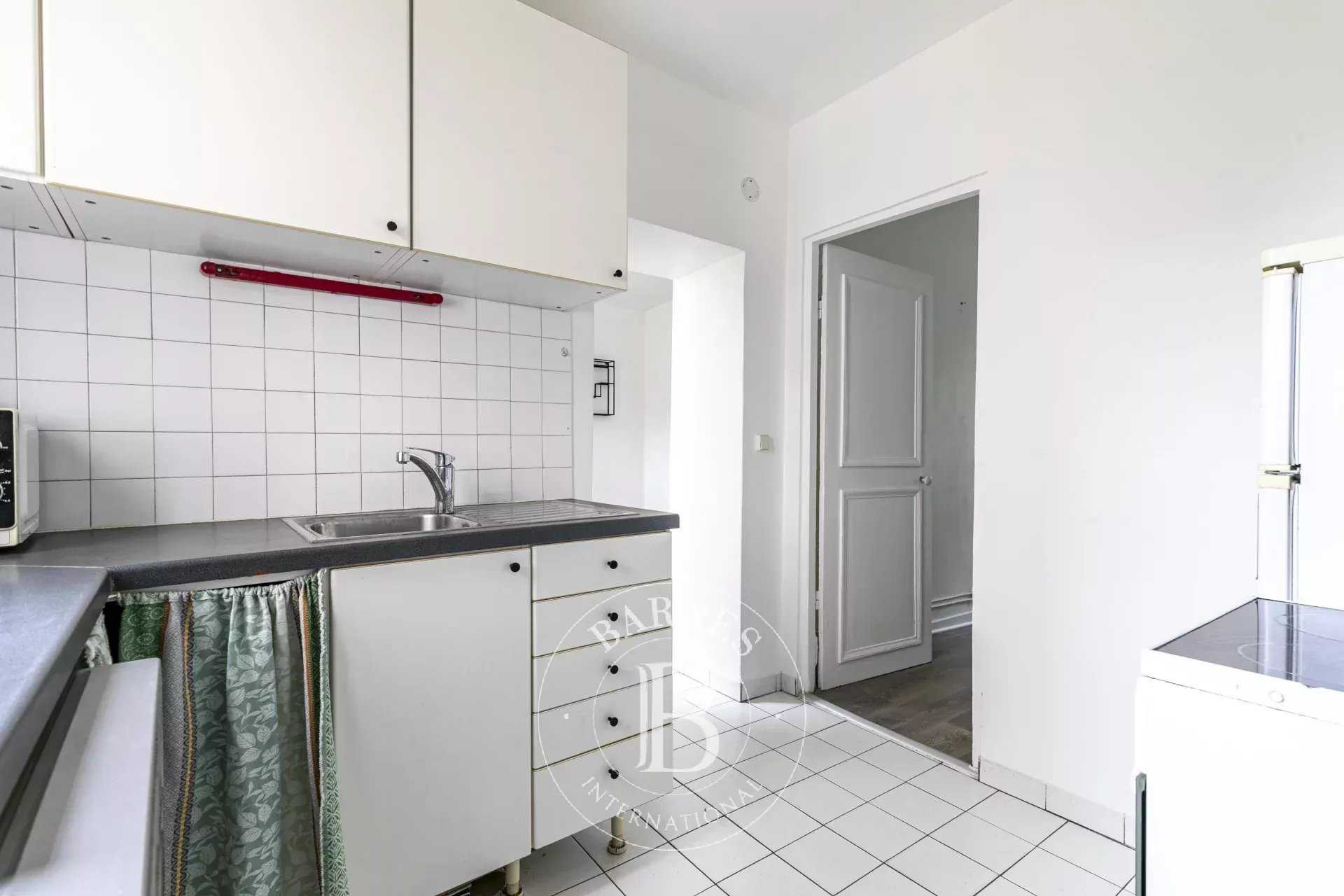 Paris  - Appartement 2 Pi&egrave;ces, 1 Chambre