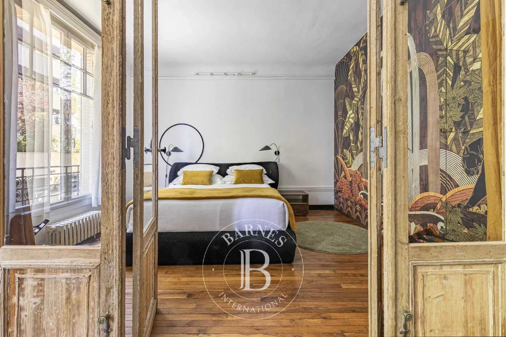Paris  - Appartement 2 Pièces, 1 Chambre
