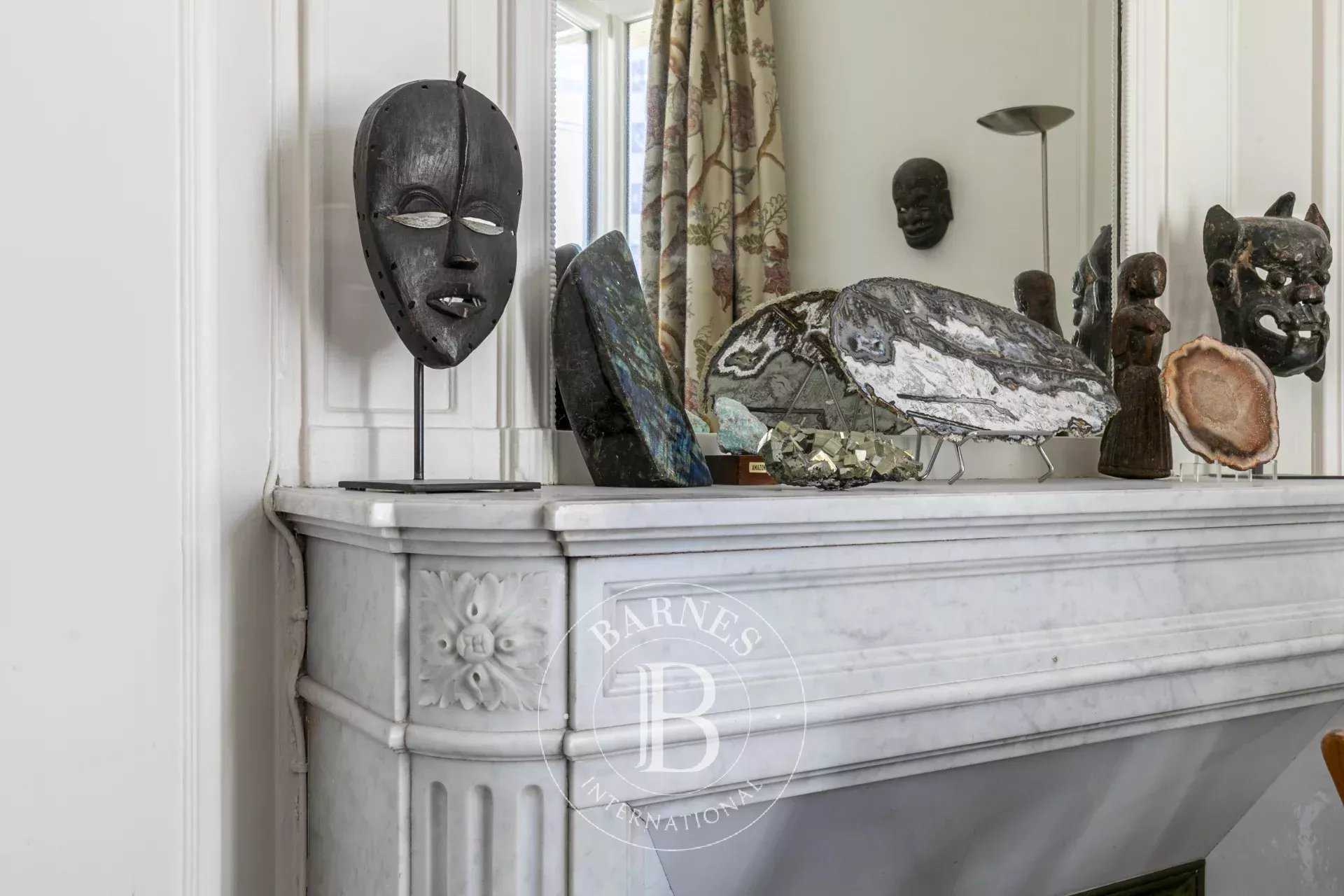 Paris  - Apartment 4 Bedrooms