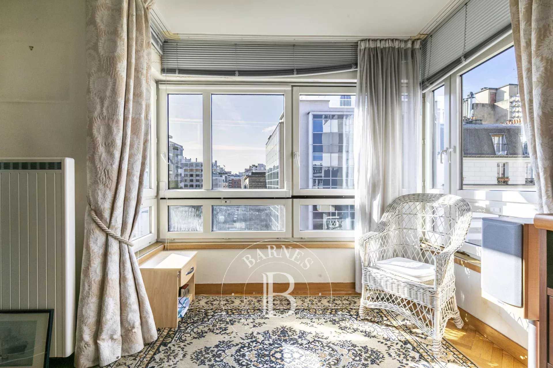 Paris  - Apartment 3 Bedrooms