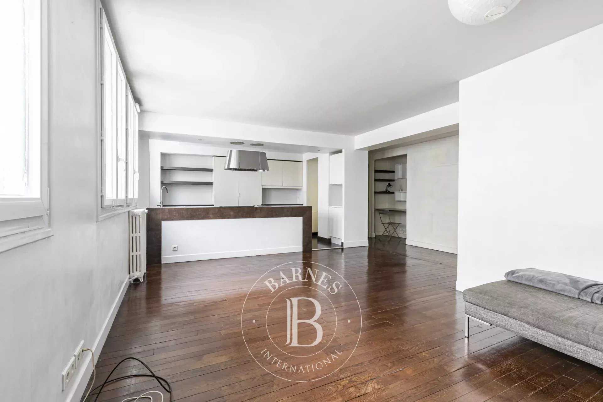 Paris  - Apartment 2 Bedrooms