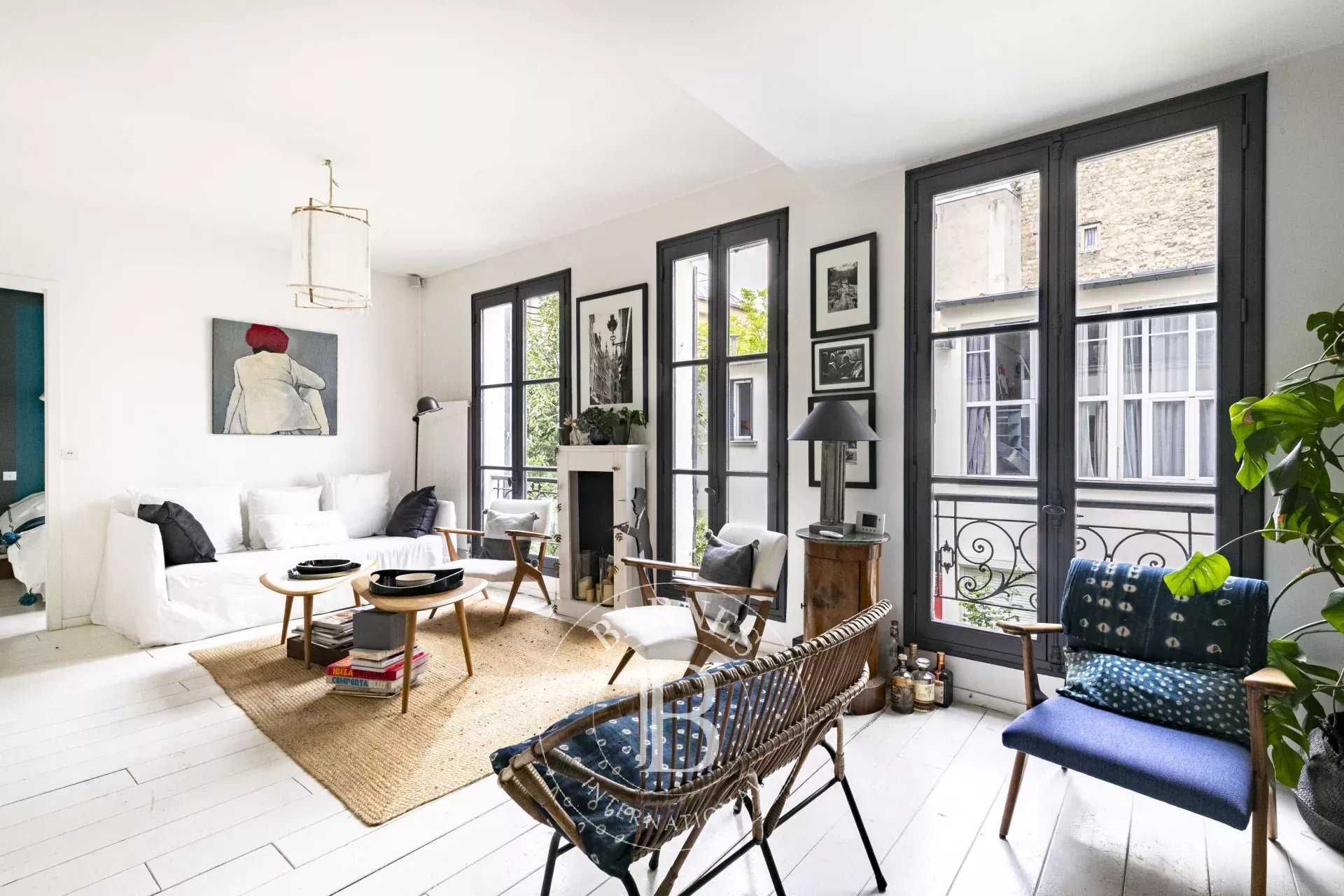 Paris  - Maison 6 Pièces 4 Chambres