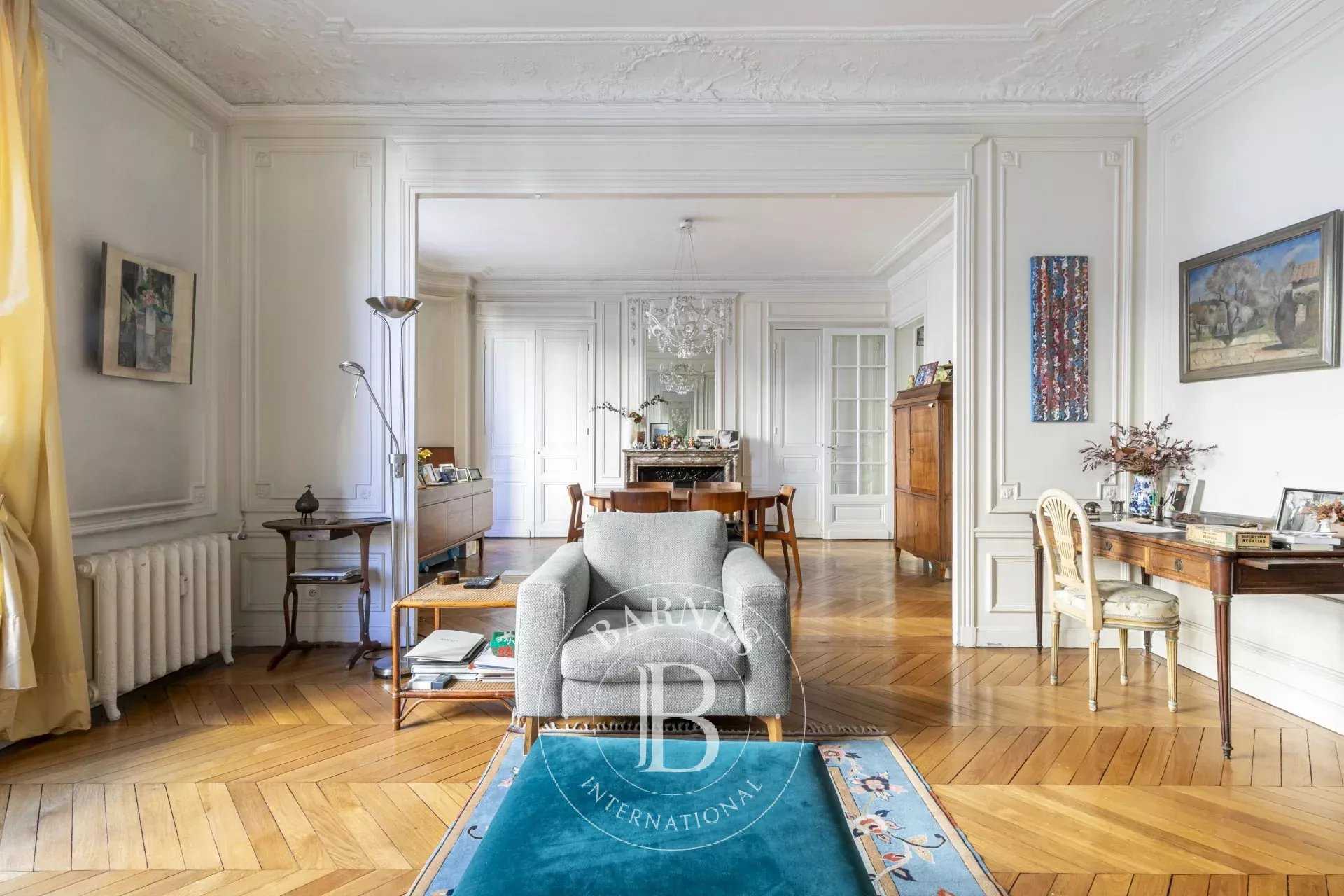 Paris  - Piso 5 Cuartos 3 Habitaciones