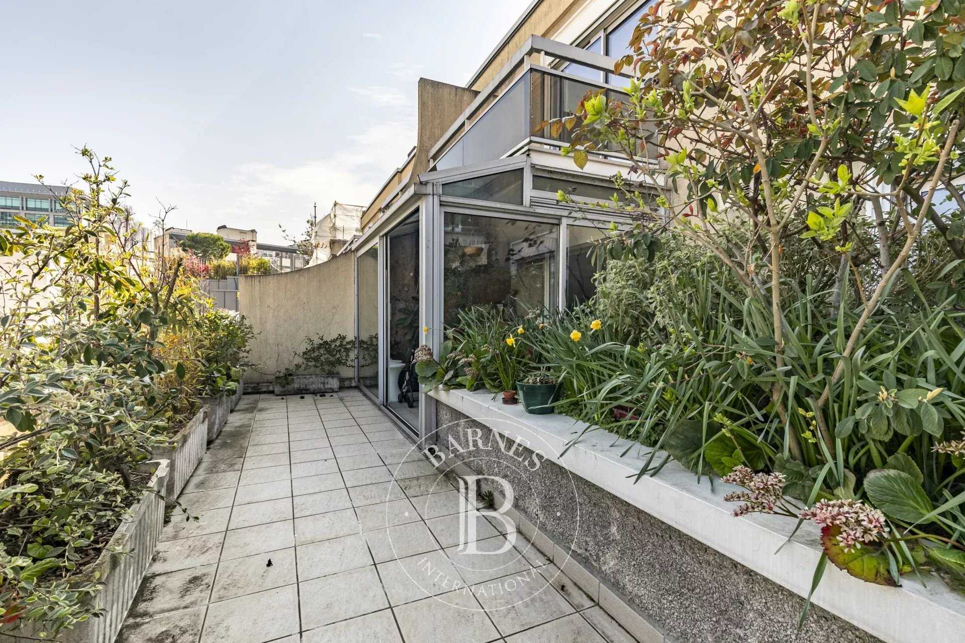 Paris  - Apartment 4 Bedrooms