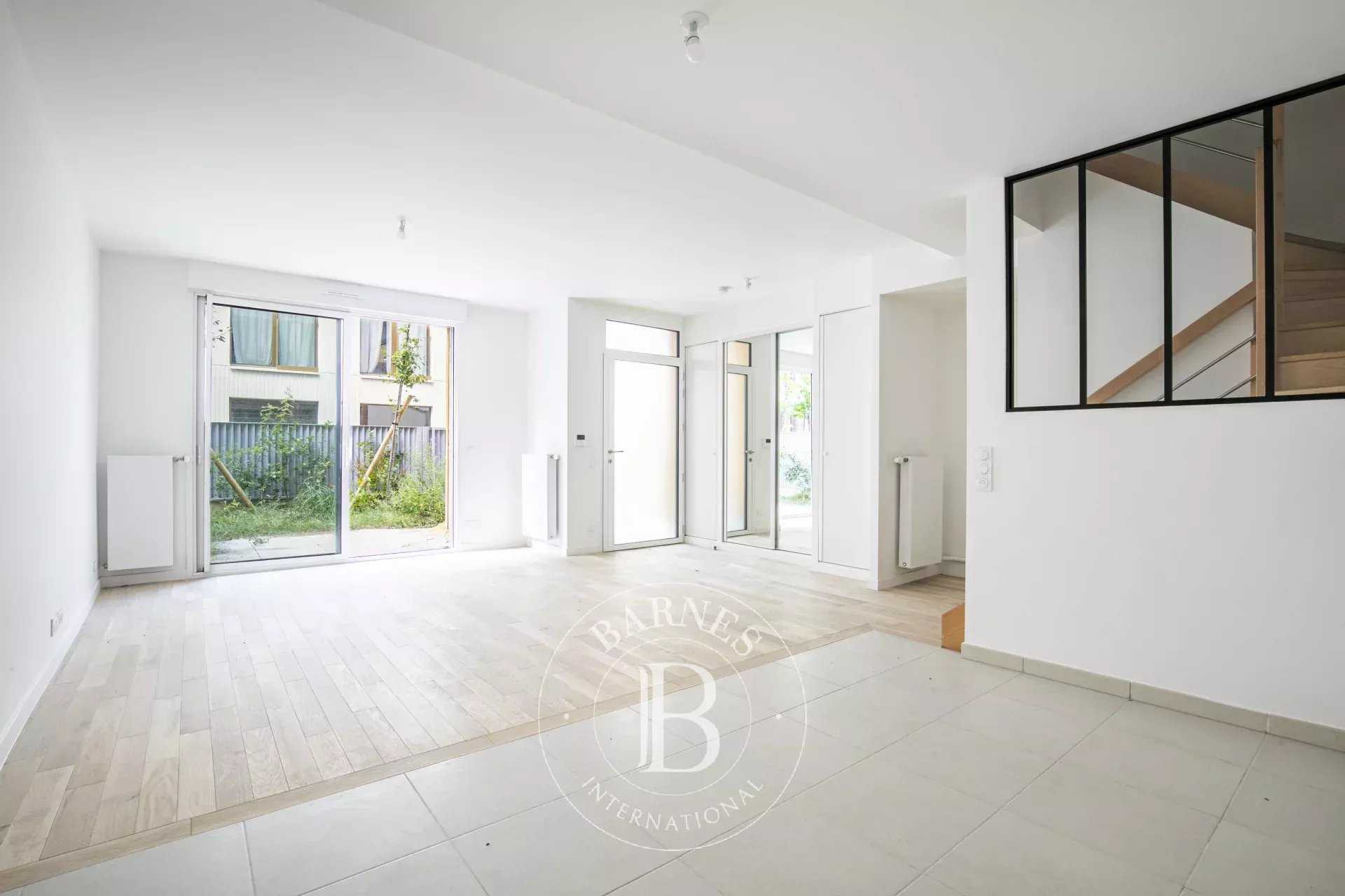 Paris  - Apartment 4 Bedrooms