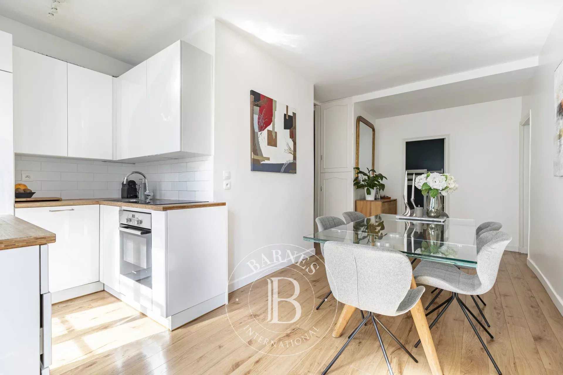 Paris  - Piso 4 Cuartos 2 Habitaciones