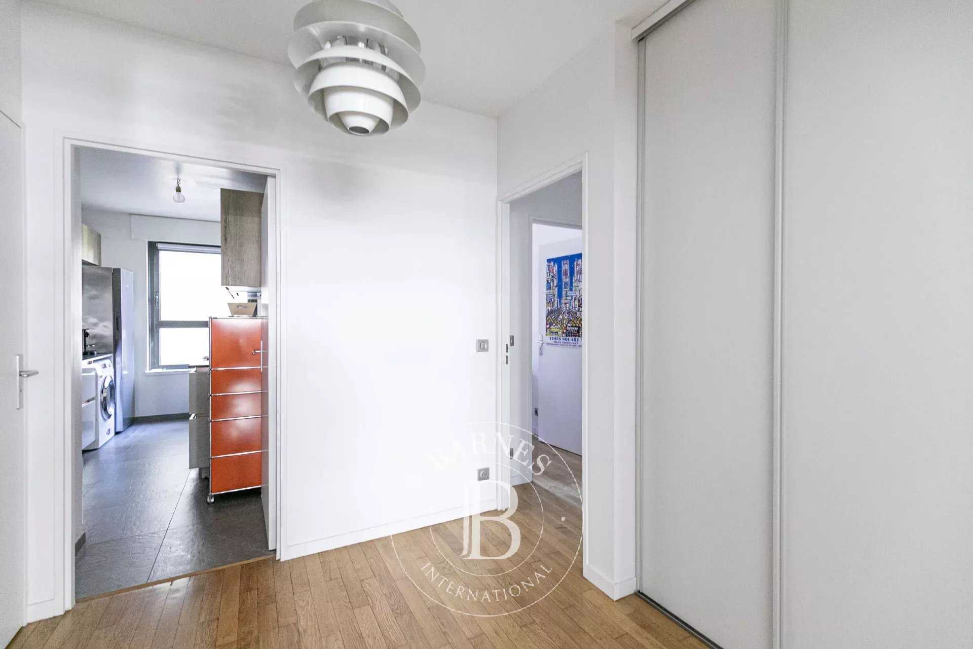 Paris  - Apartment 3 Bedrooms