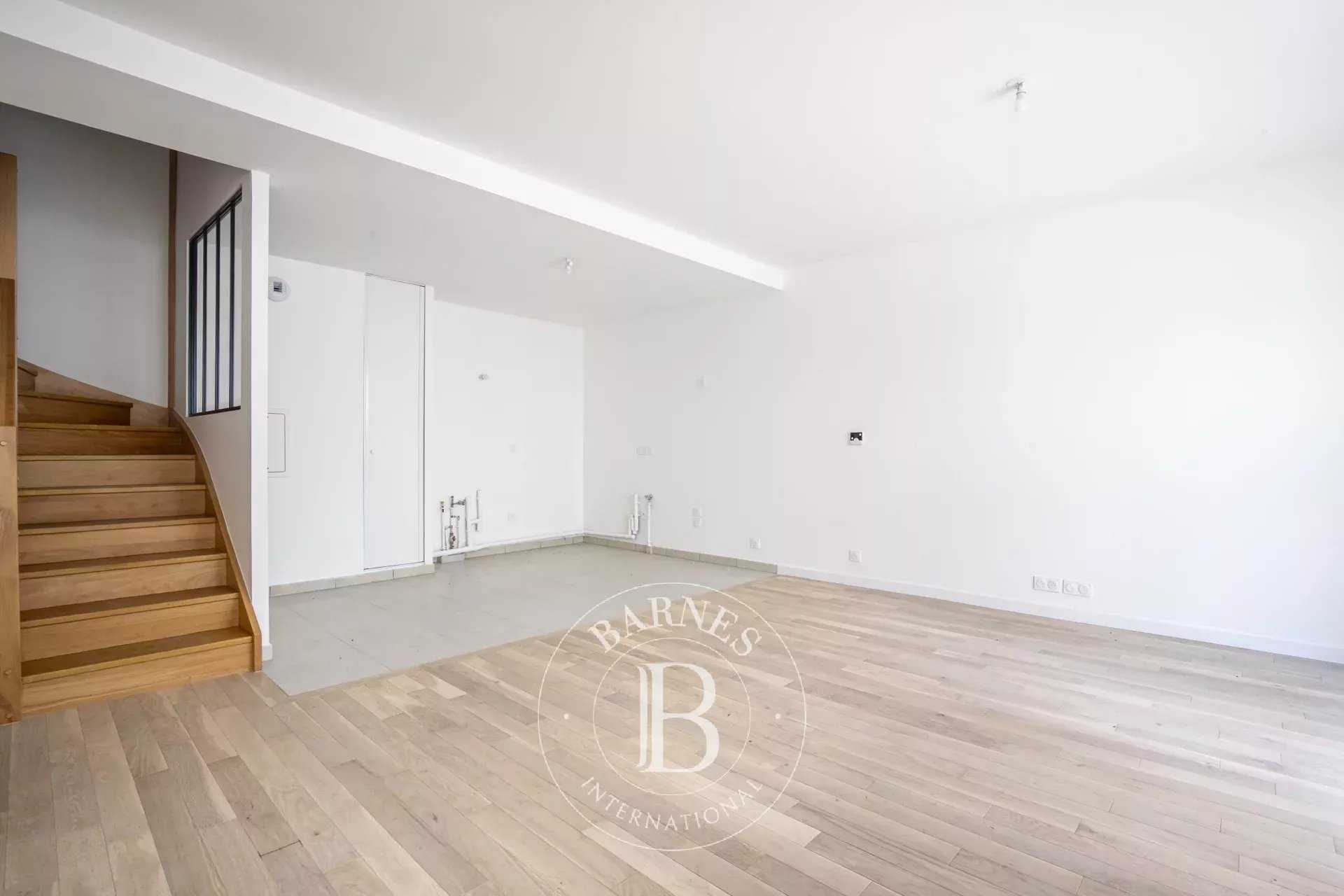 Paris  - Apartment 4 Bedrooms
