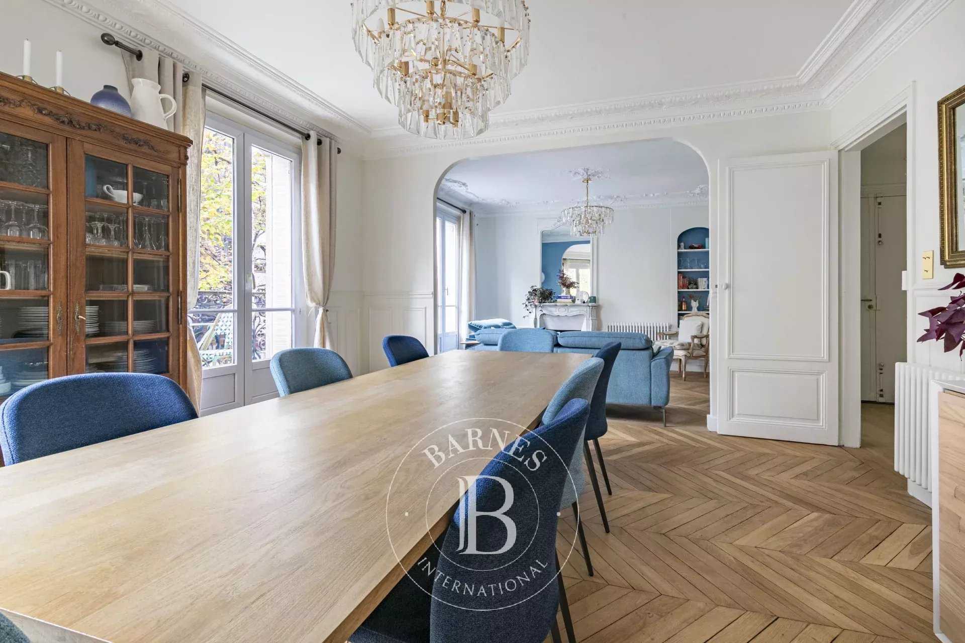Paris  - Apartment 2 Bedrooms