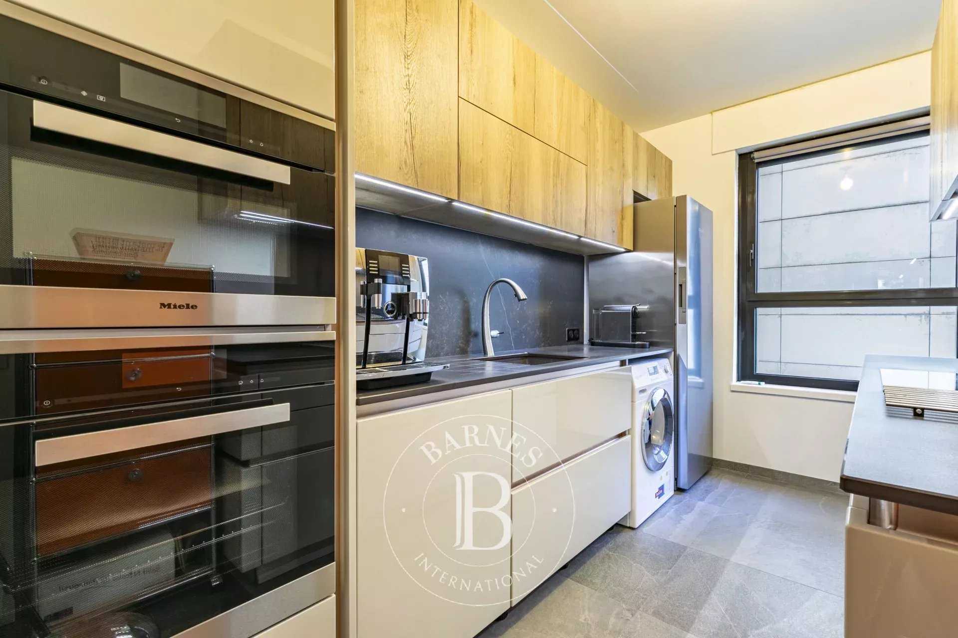 Paris  - Apartment 3 Bedrooms