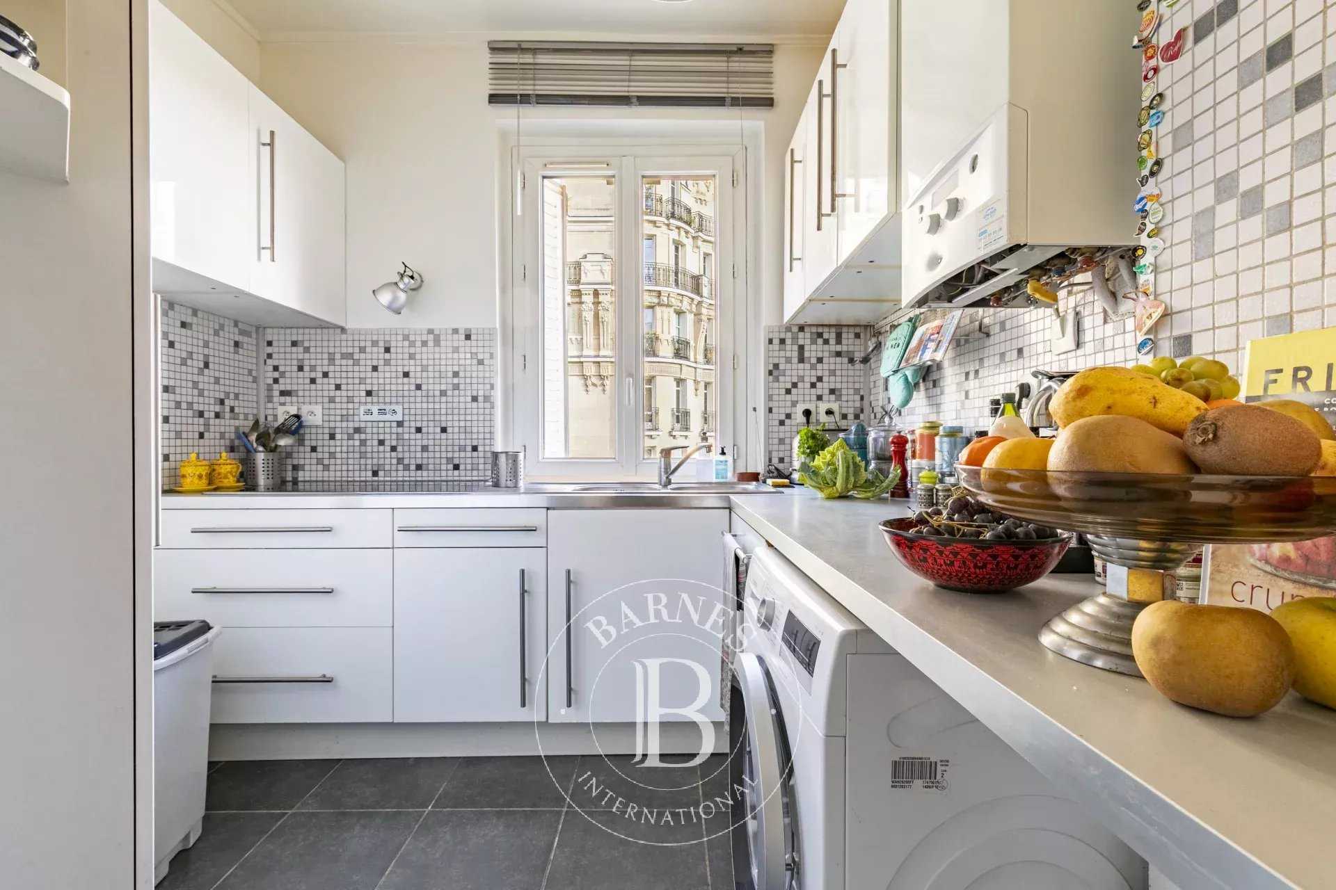 Paris  - Apartment 3 Bedrooms