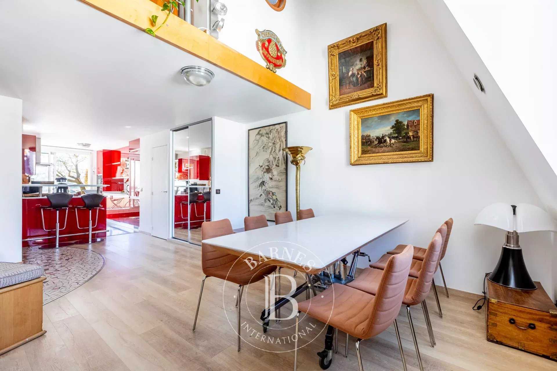 Paris  - Apartment 3 Bedrooms