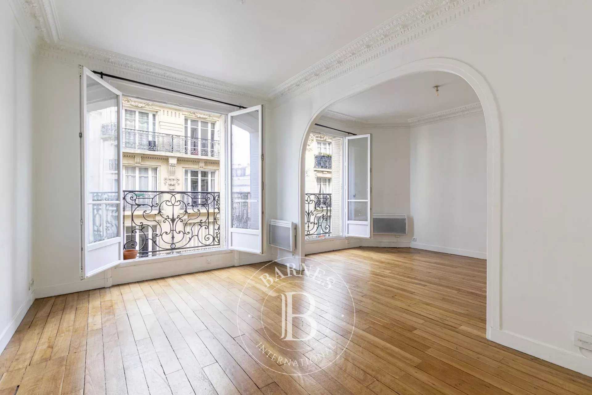 Appartement Paris 75015  -  ref 85654244 (picture 1)