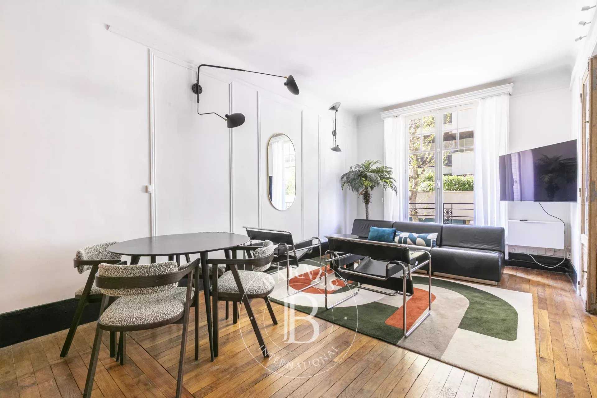 Appartement Paris 75015  -  ref 85798949 (picture 1)