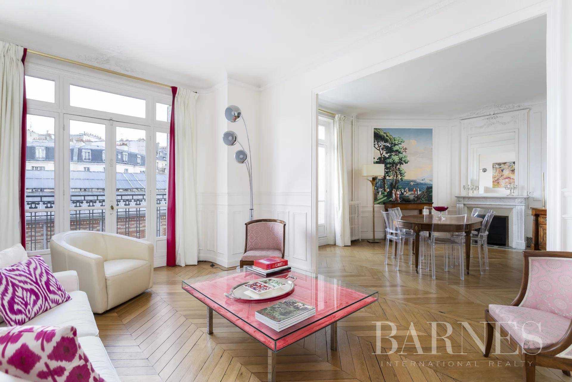 Appartement Paris 75015  -  ref 8106763 (picture 1)