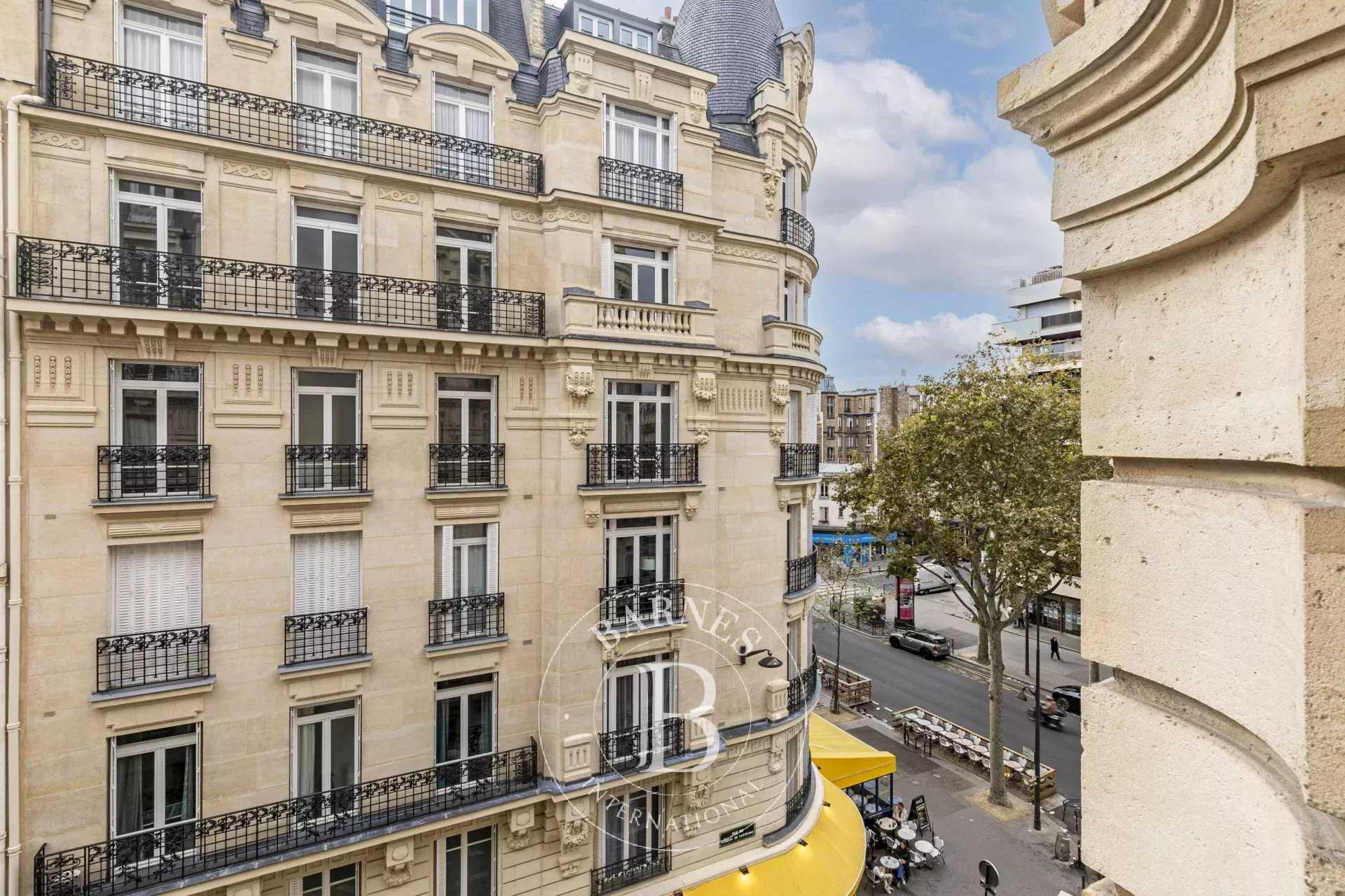 Appartement Paris 75015  -  ref 86339125 (picture 1)