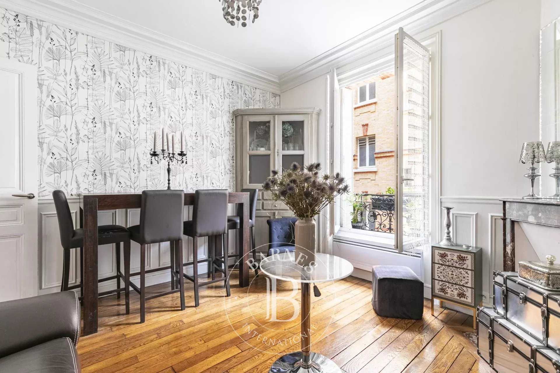 Apartment Paris 75015  -  ref 87119661 (picture 2)