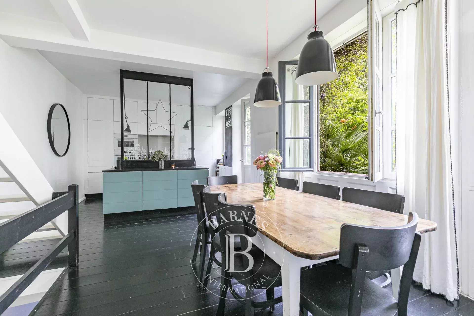 Maison Paris 75015  -  ref 85863355 (picture 2)